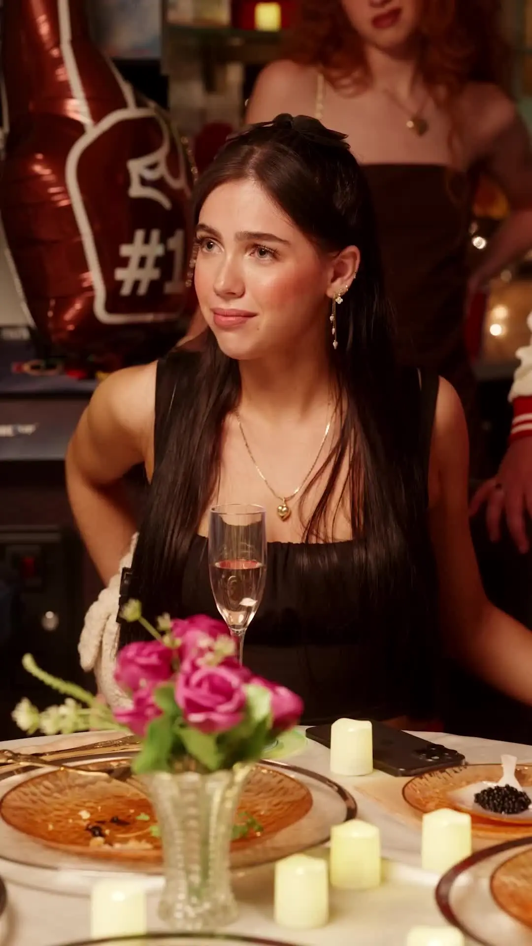 Episódio 30 de A Abelha Rainha Contra-Ataca