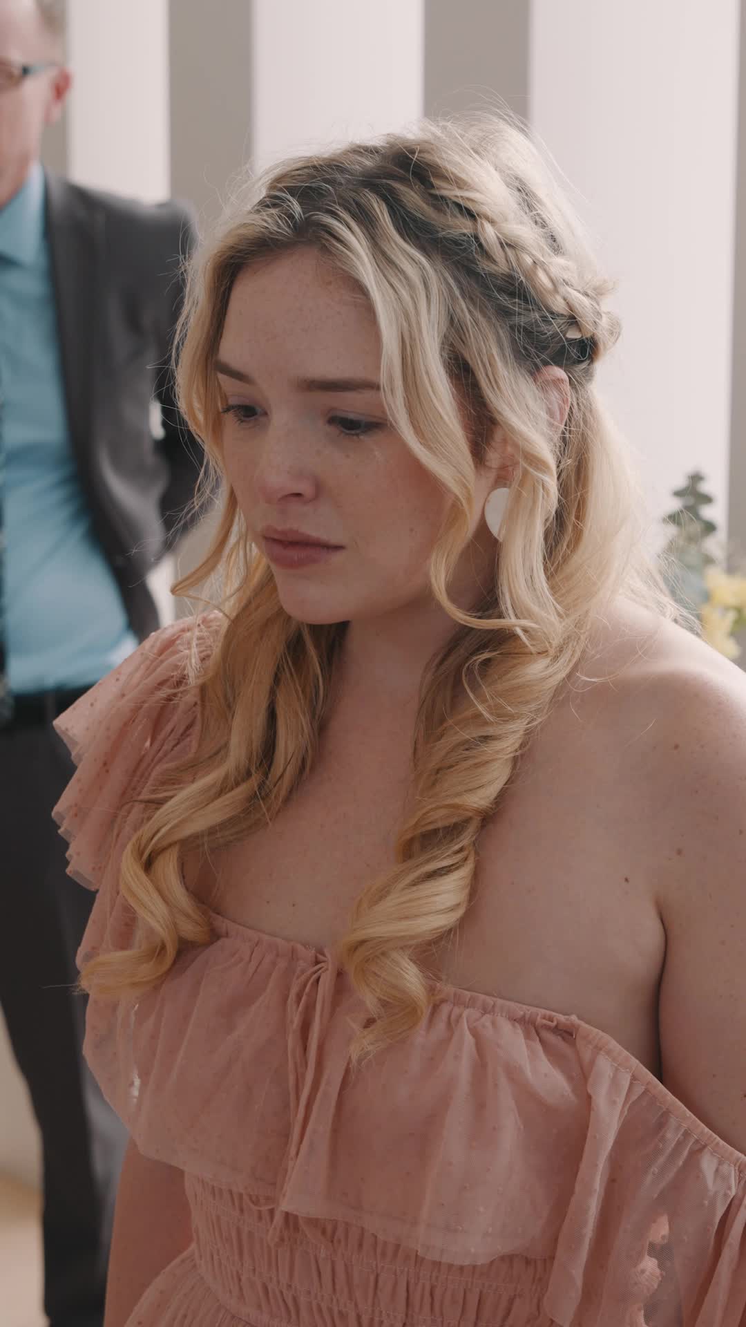 Episódio 33 de A Canção das Lágrimas de Minha Mãe