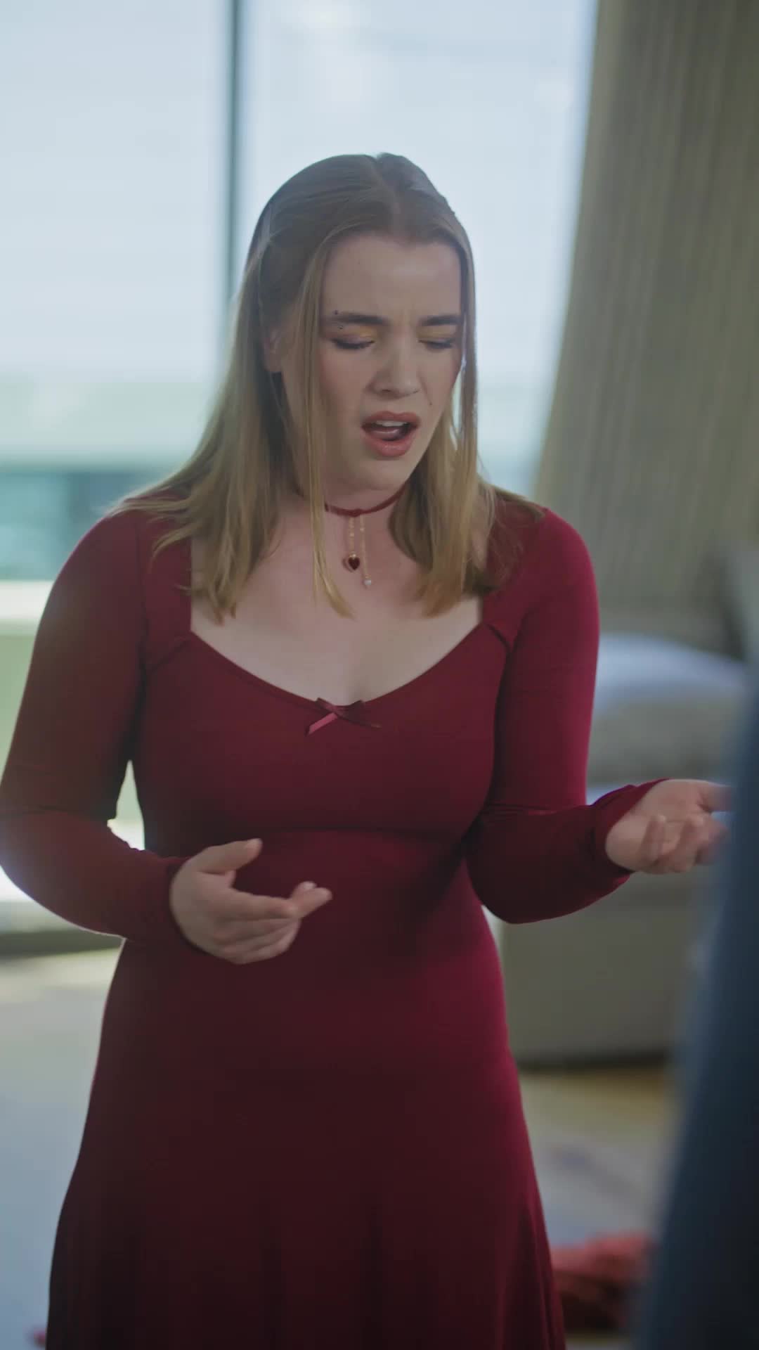 Episódio 25 de A Companheira Amaldiçoada do Alfa