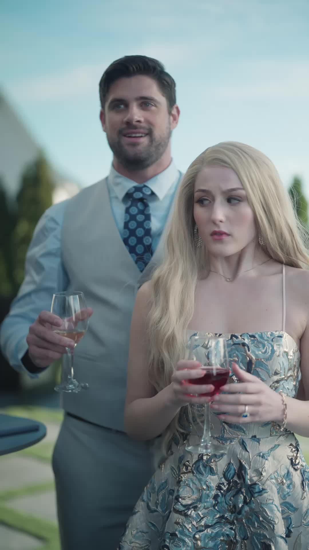Episódio 33 de A falsa esposa do bilionário