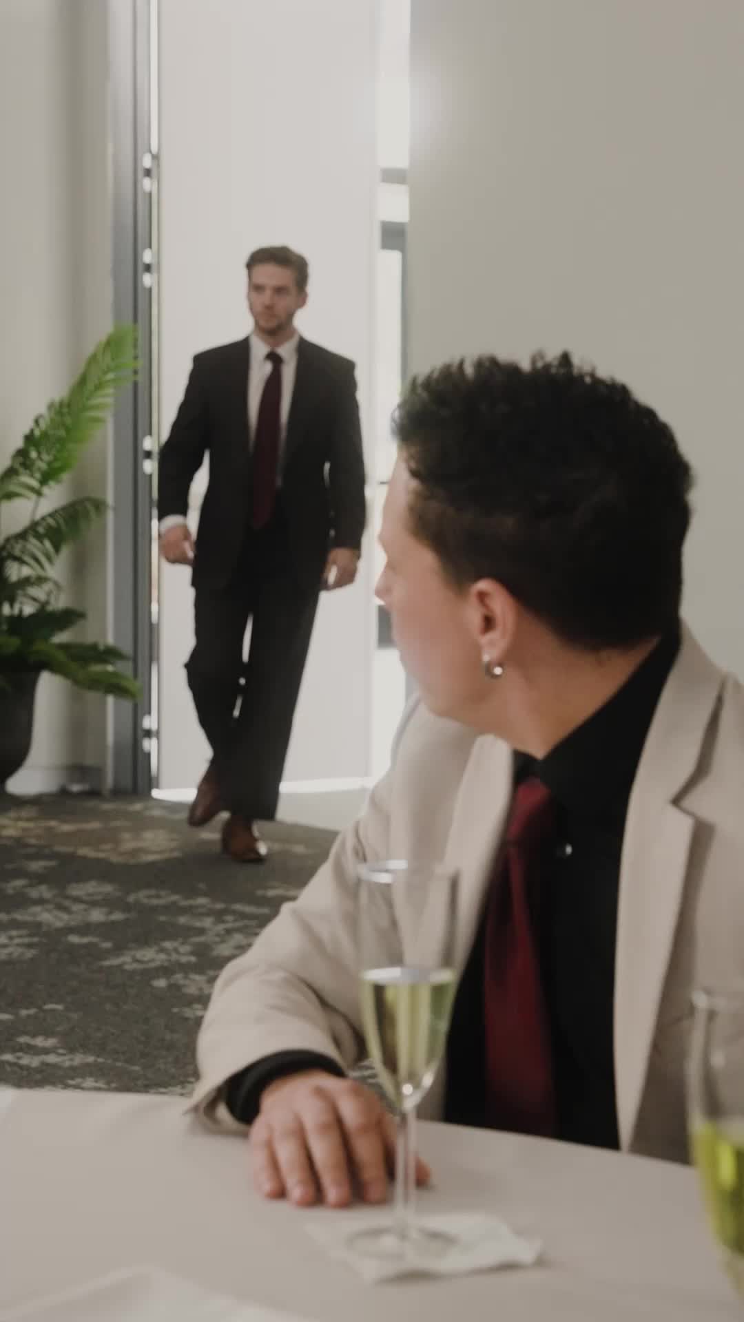 Episódio 12 de A Herdeira Supera o Seu Marido