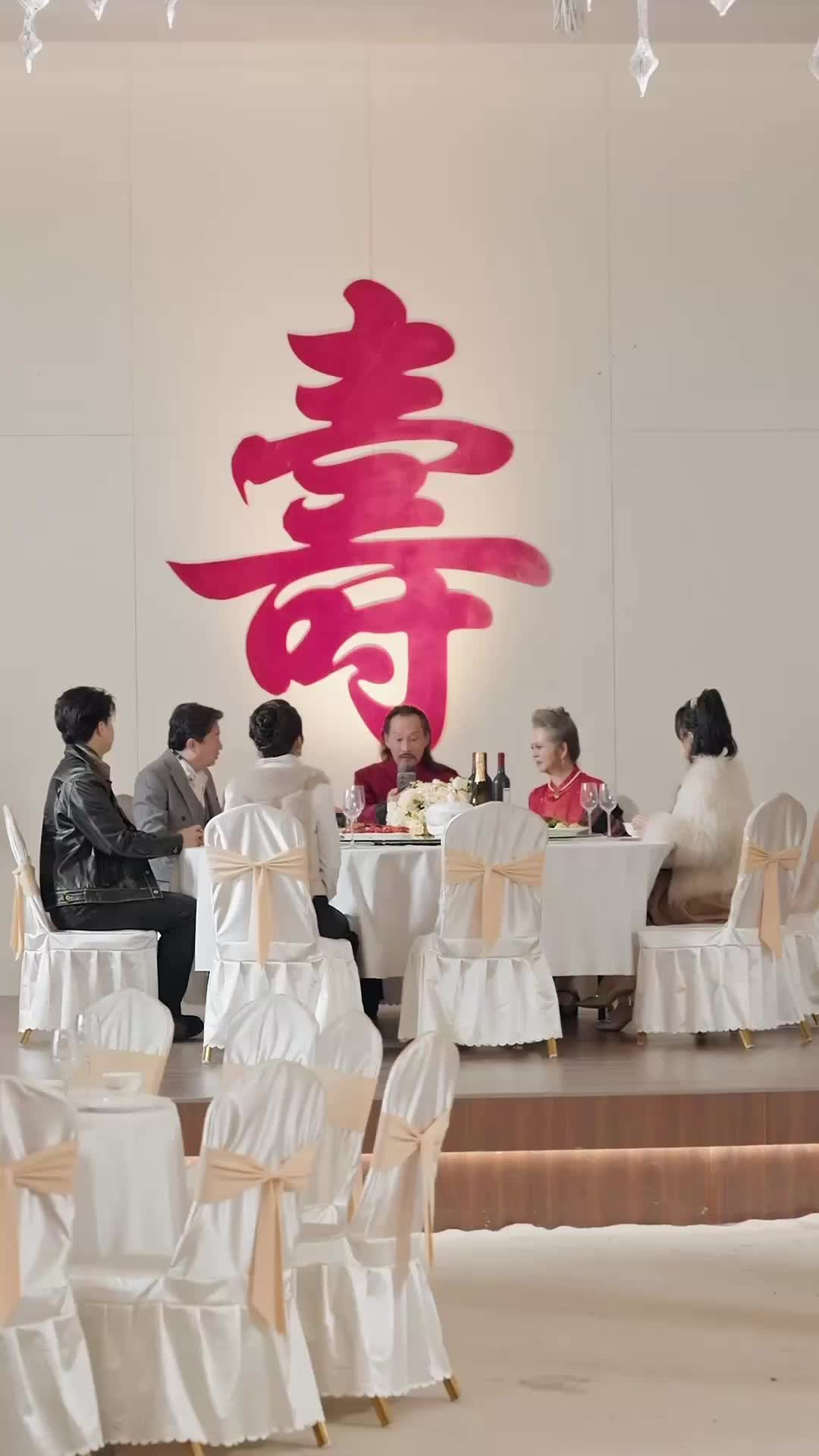 Episódio 38 de A Rainha do Desapego