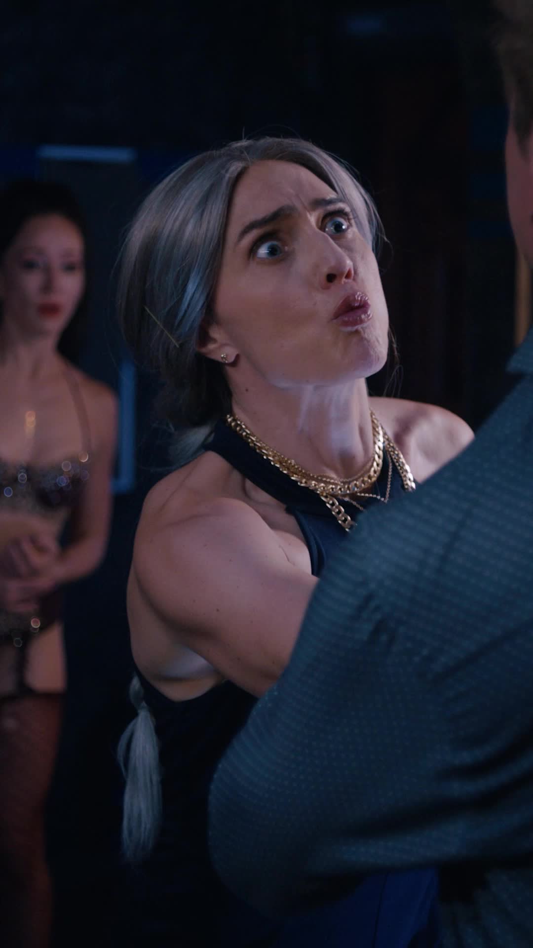 Episódio 37 de A Rainha Loba Alfa Retorna