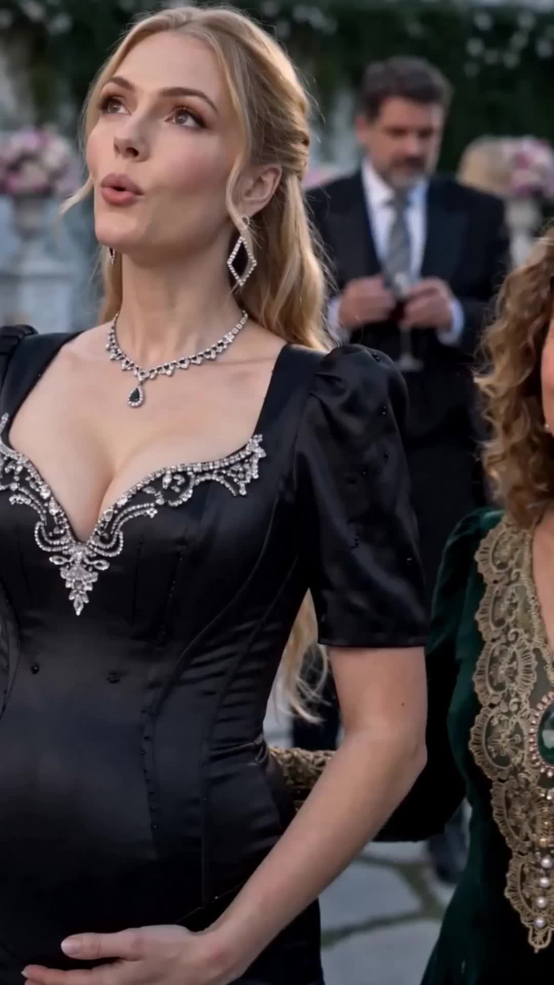 Episódio 26 de A Renegada Luna é a Rainha Alfa