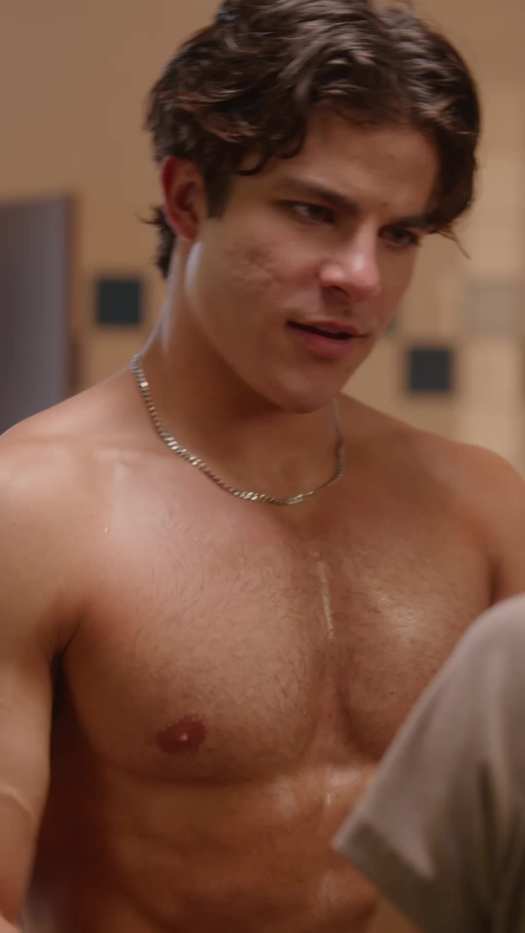 Episódio 38 de A Stripper Virgem e o Astro do Hóquei
