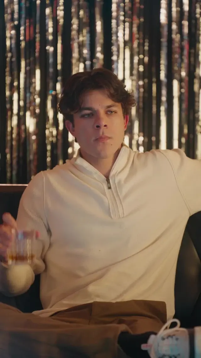 Episódio 53 de A Stripper Virgem e o Astro do Hóquei