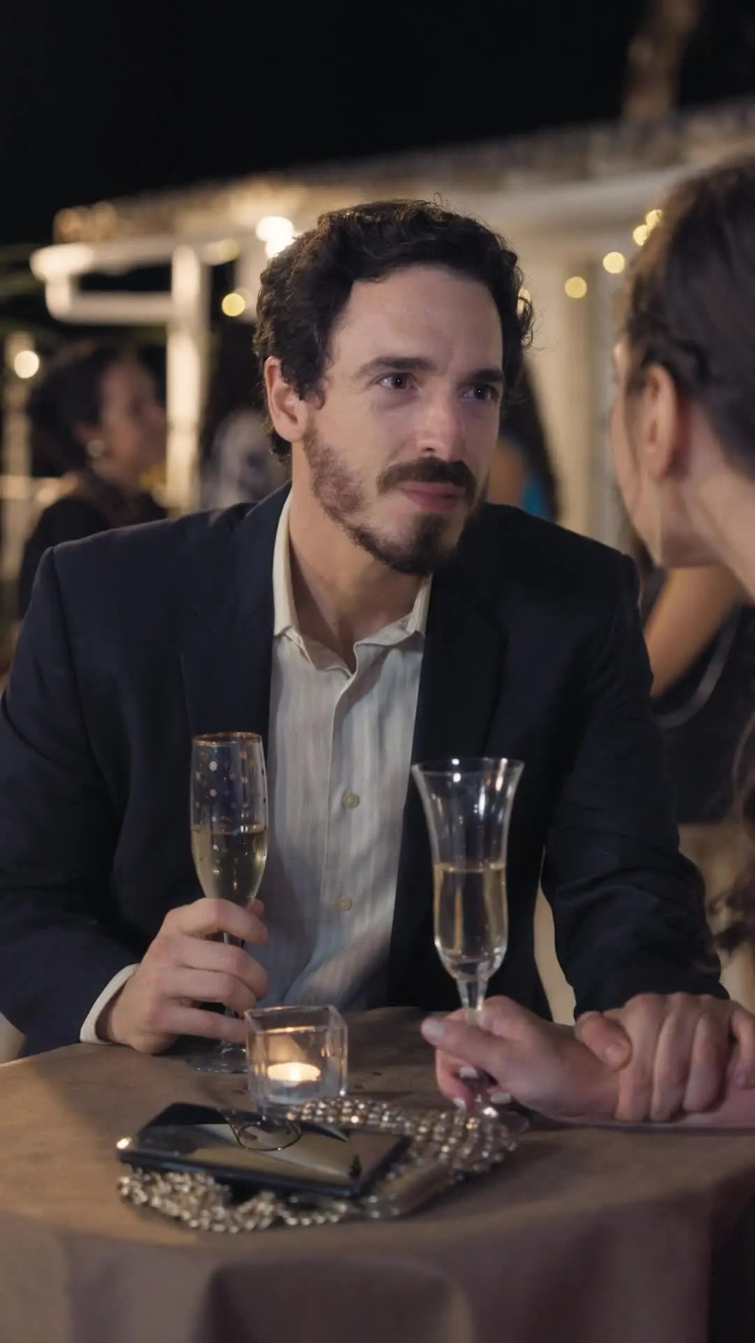 Episódio 56 de A vida secreta do meu marido bilionário