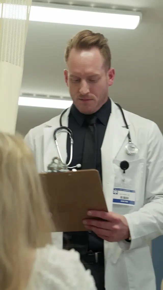 Episódio 7 de Acompanhando o médico bilionário implacável