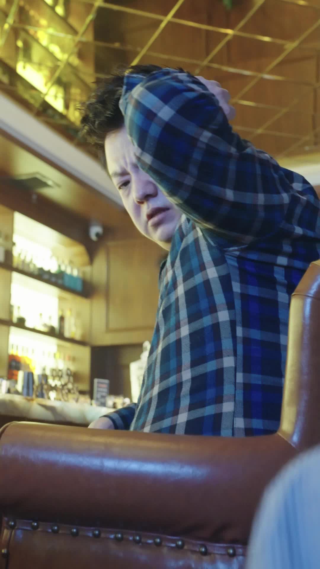 Episódio 6 de Ajoelhe-se pelo Retorno da Minha Esposa Tola