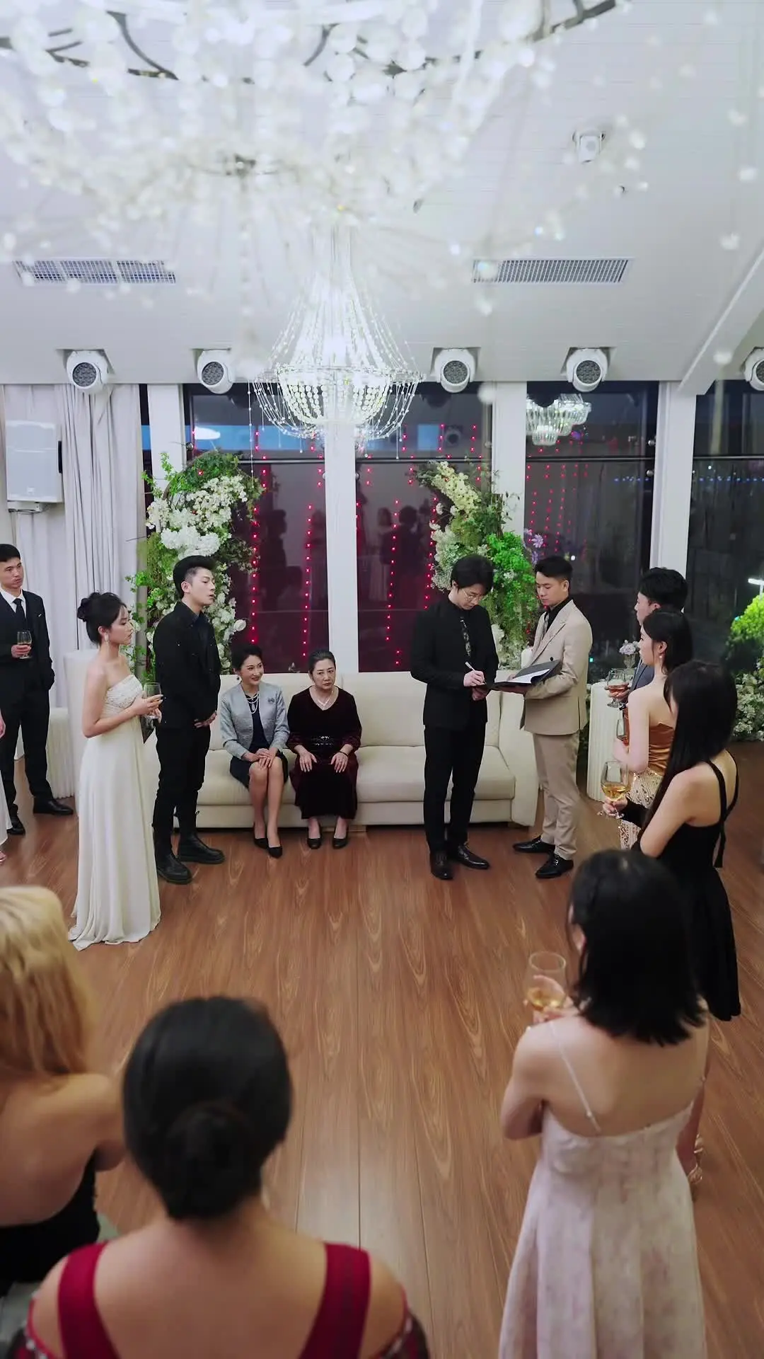 Episódio 14 de Amor Após o Renascimento: Mimada pelo Tio do Meu Marido