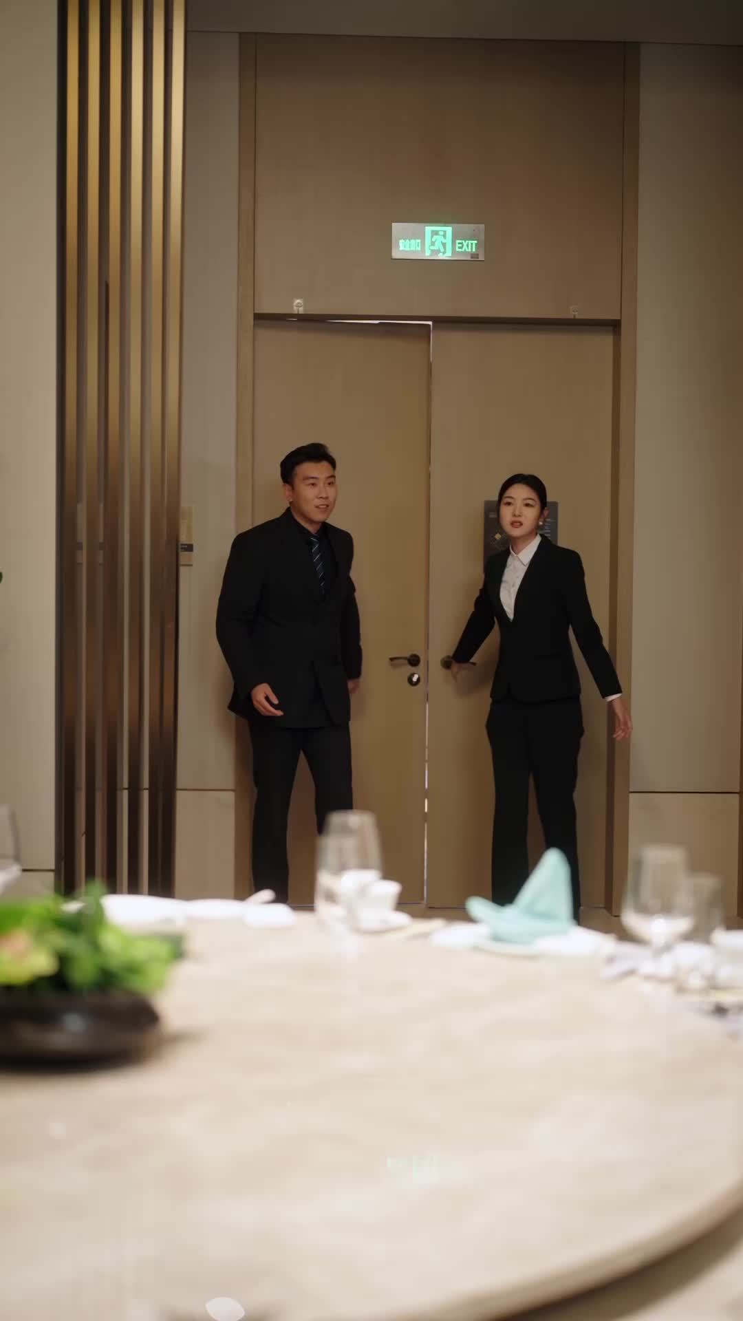 Episódio 27 de Amor às Pressas: CEO Sem Fortuna