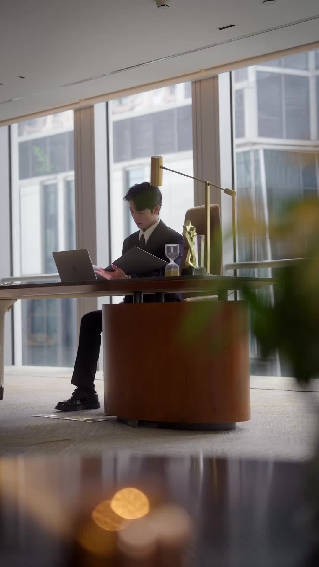 Episódio 58 de Amor às Pressas: CEO Sem Fortuna