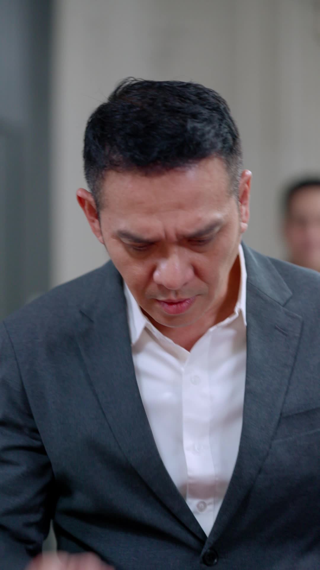 Episódio 19 de Ano Novo na Companhia da Linda Esposa