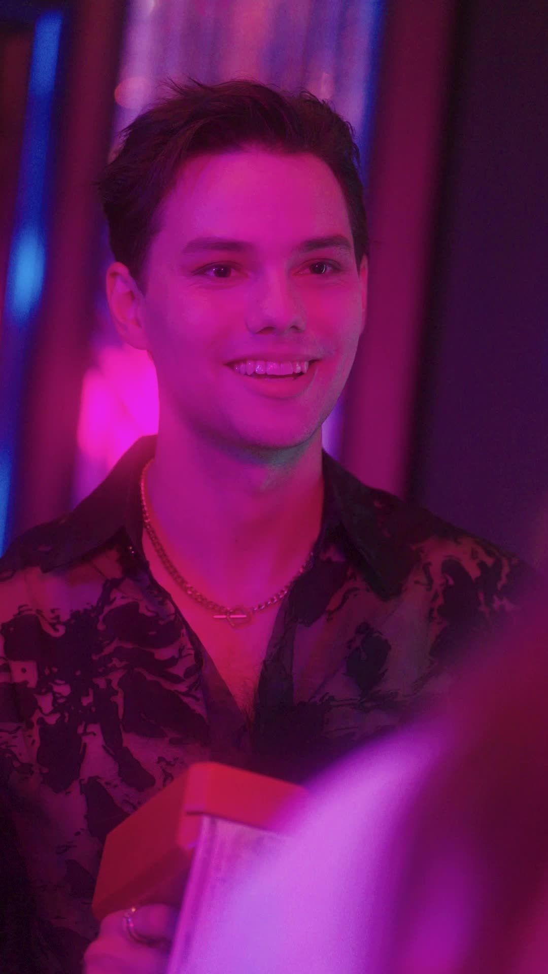 Episódio 2 de Apaixonando-me pelo General Pai do Meu Ex