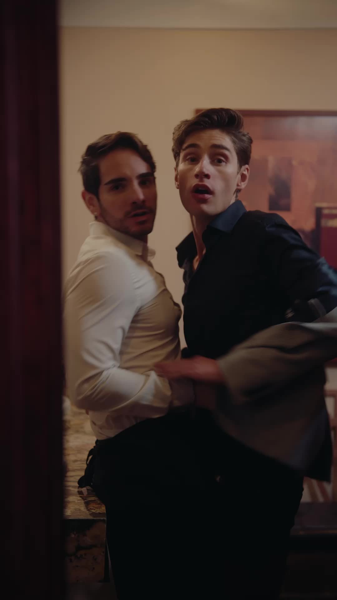 Episódio 2 de Apaixonando-me pelo pai mafioso do meu ex