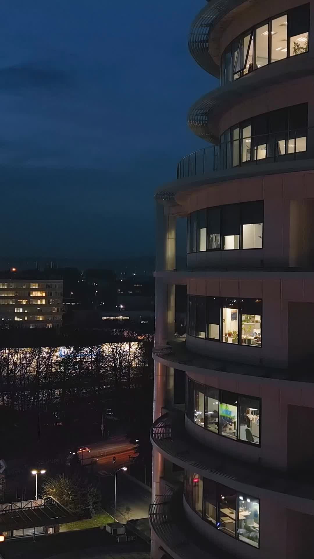 Episódio 18 de Após o divórcio, a herdeira assume tudo