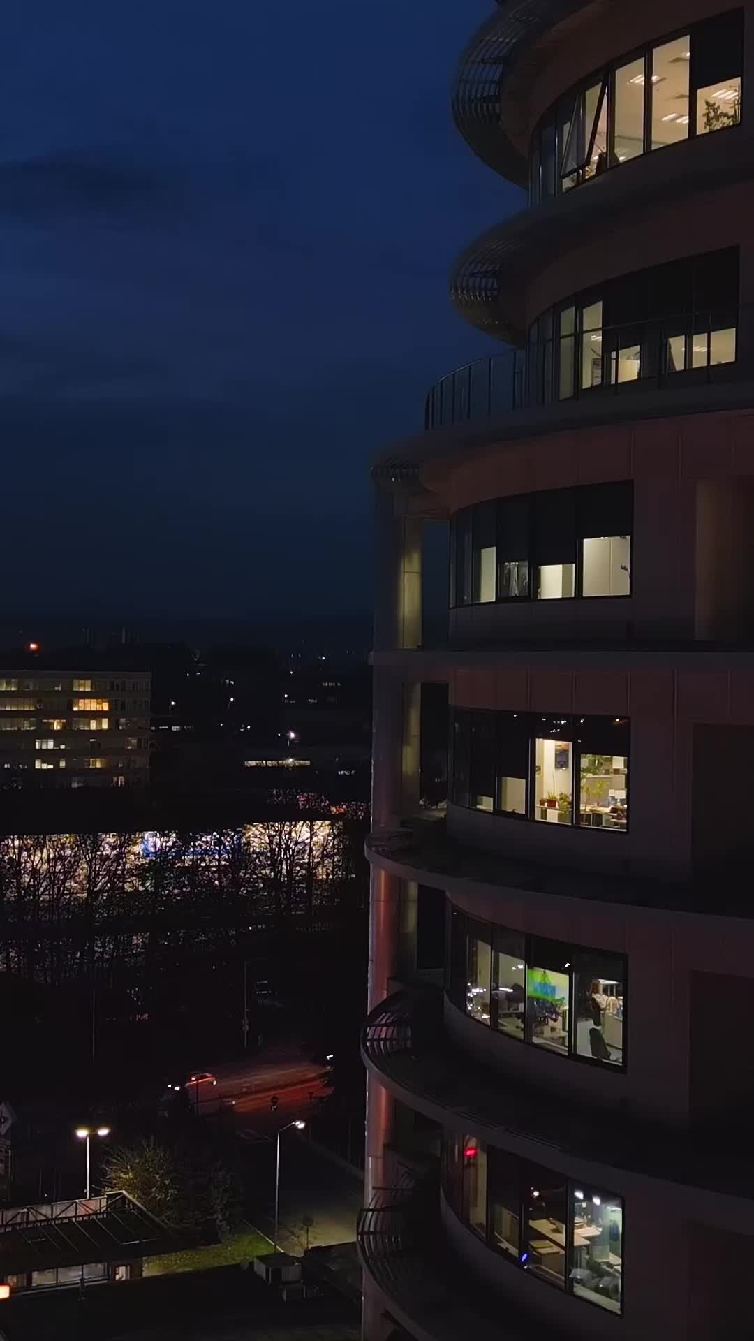 Episódio 36 de Após o divórcio, a herdeira assume tudo