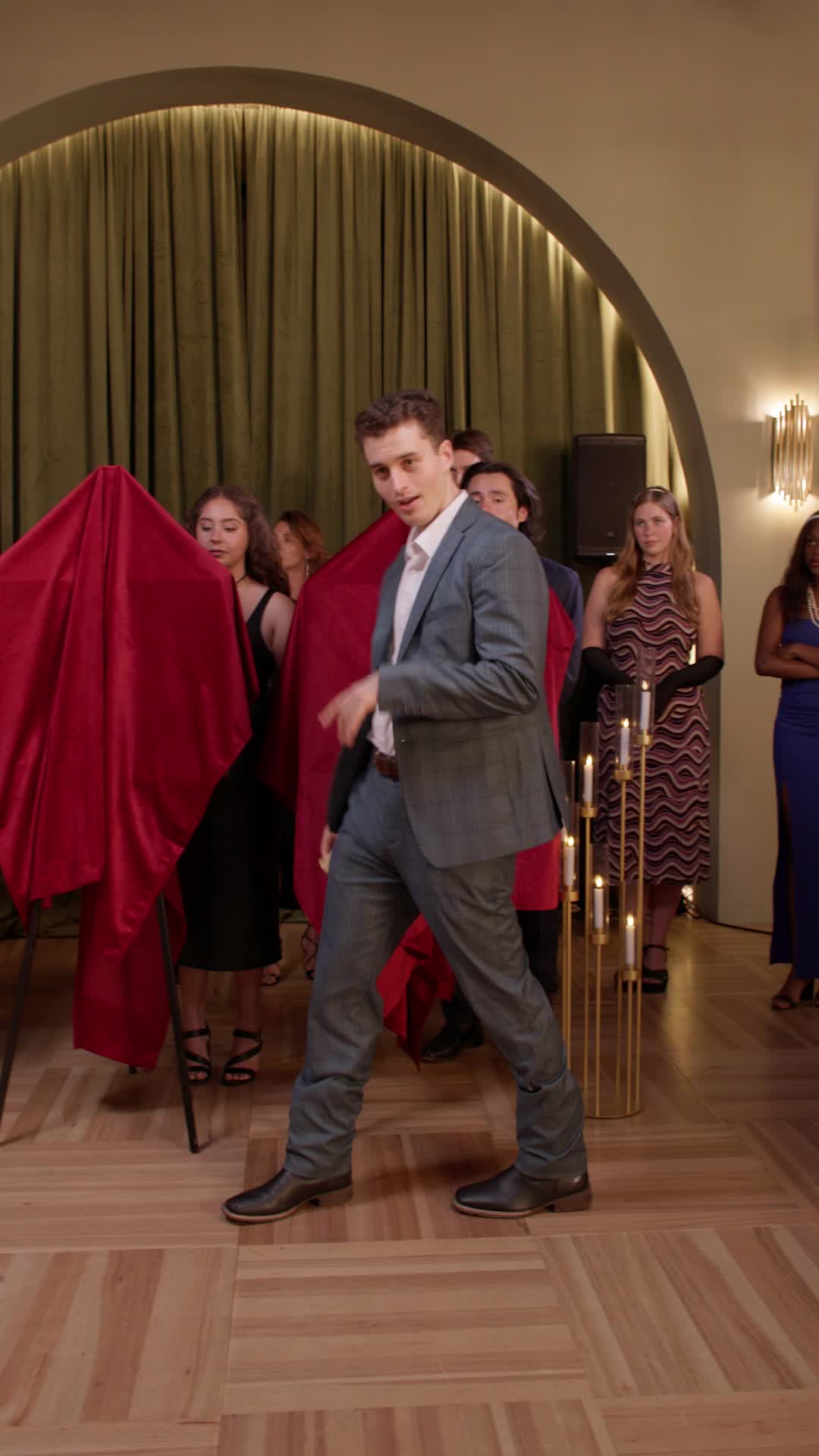 Episódio 9 de As garotas de Park Avenue não jogam limpo