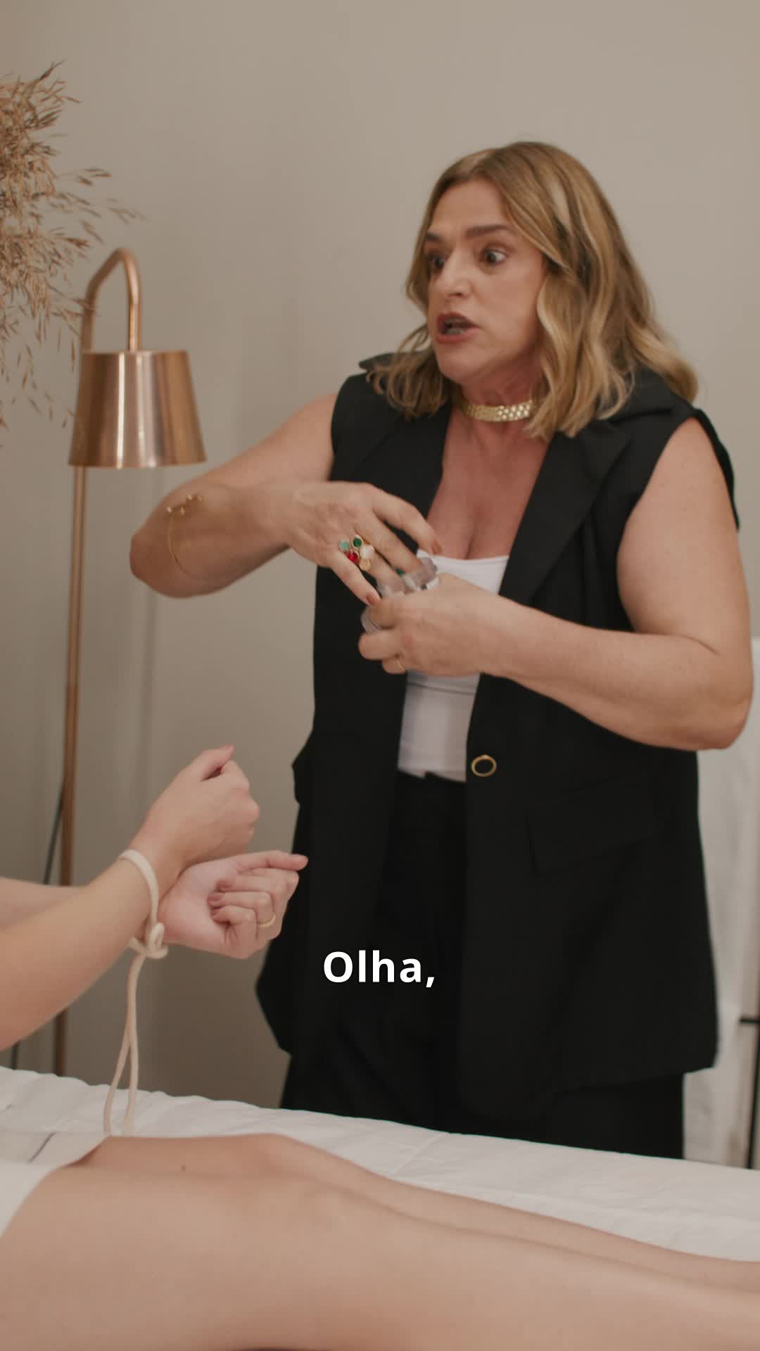 Episódio 57 de As Gêmeas e o Magnata