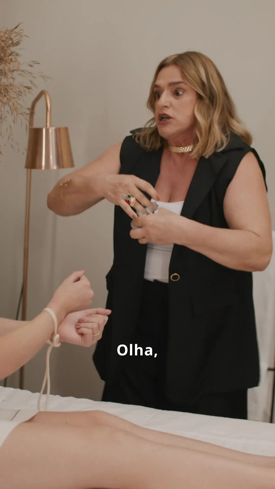 Episódio 57 de As Gêmeas e o Magnata