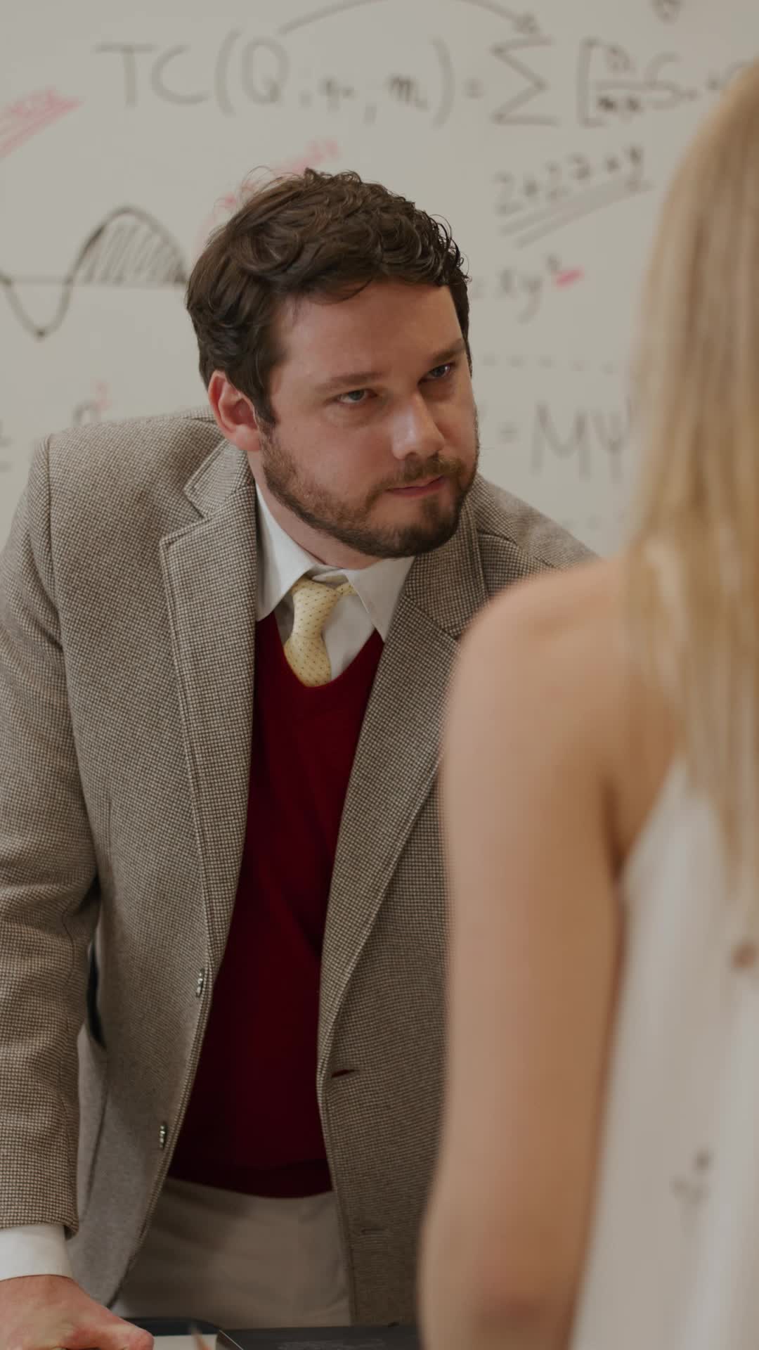 Episódio 6 de As Gêmeas e o Magnata