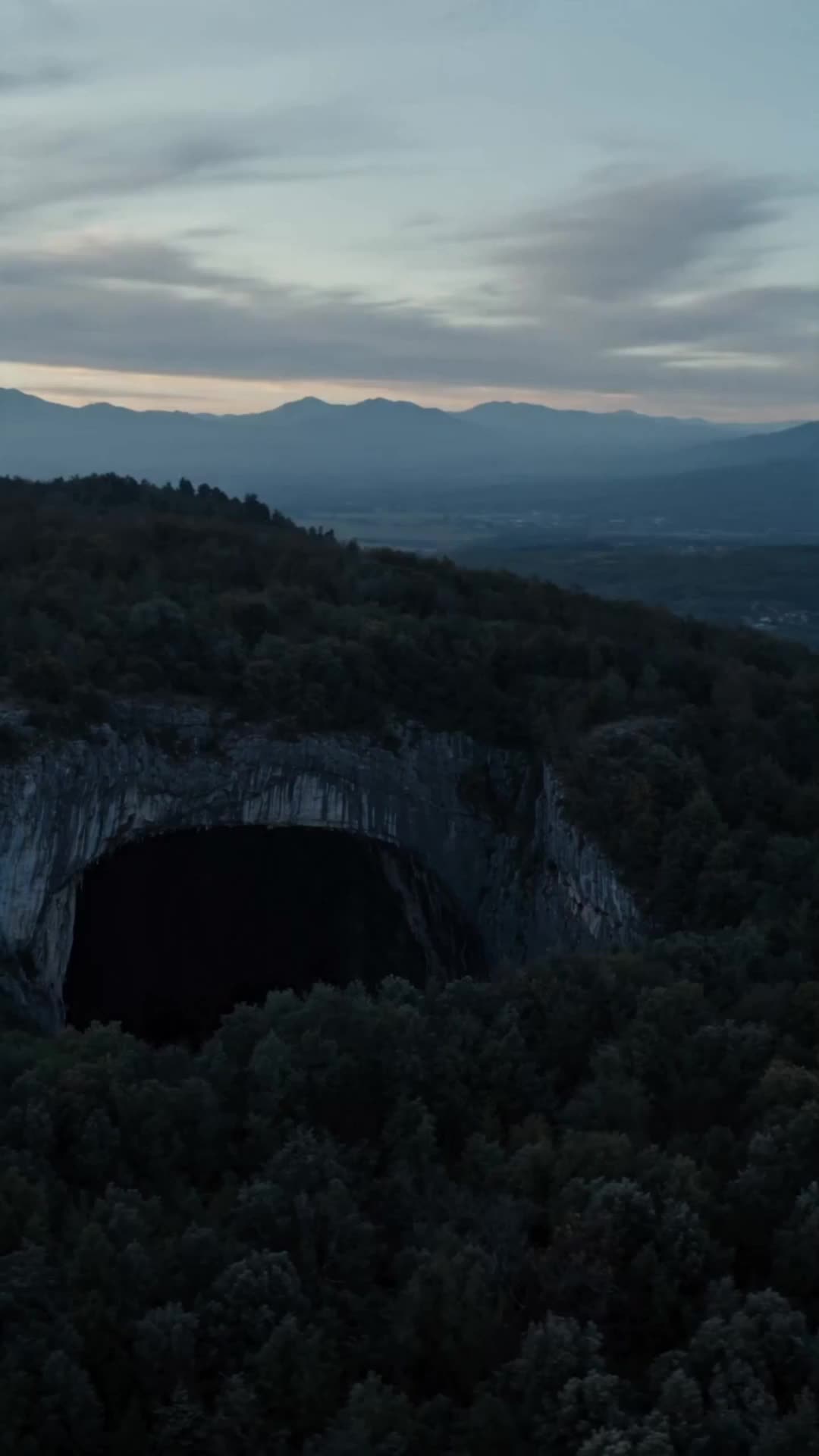 Episódio 18 de Capturada! A Luna Fugitiva do Alfa Implacável