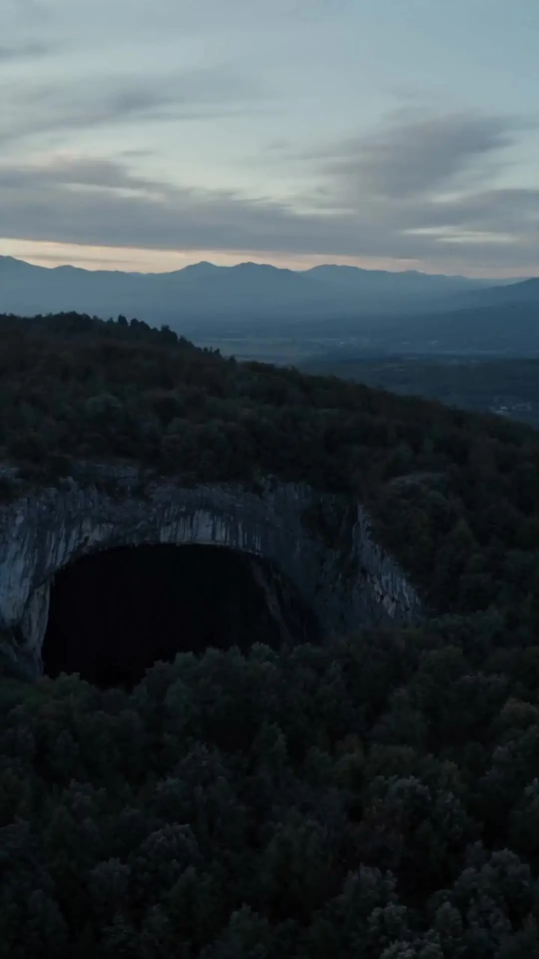 Episódio 18 de Capturada! A Luna Fugitiva do Alfa Implacável