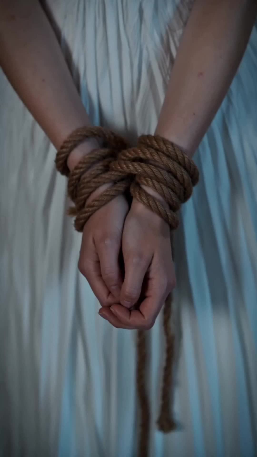 Episódio 25 de Capturada! A Luna Fugitiva do Alfa Implacável