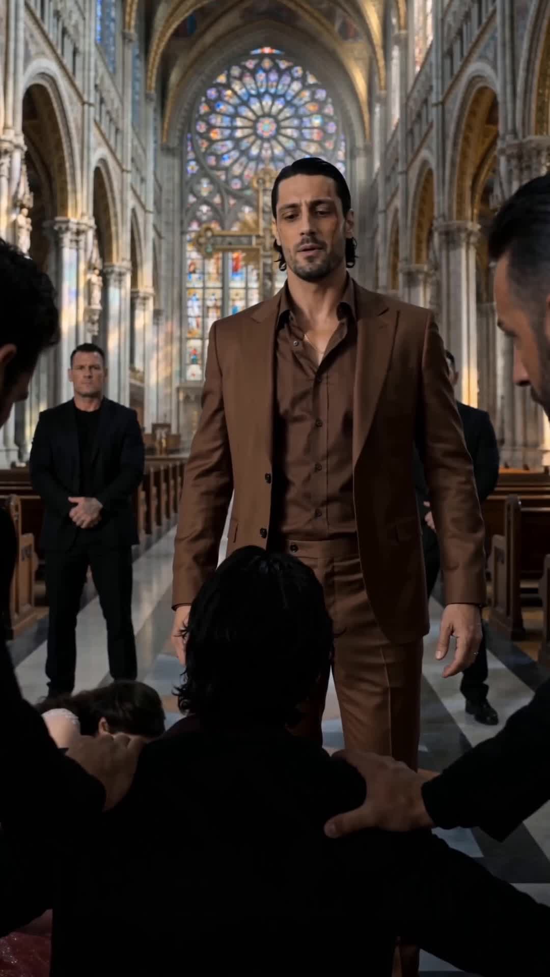 Episódio 15 de Casada com o Diabo