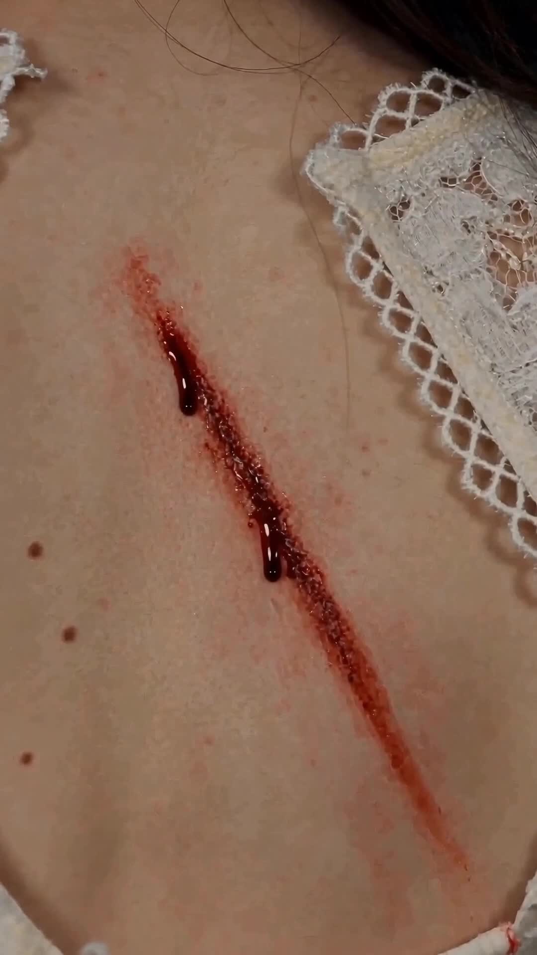 Episódio 40 de Casada com o Diabo