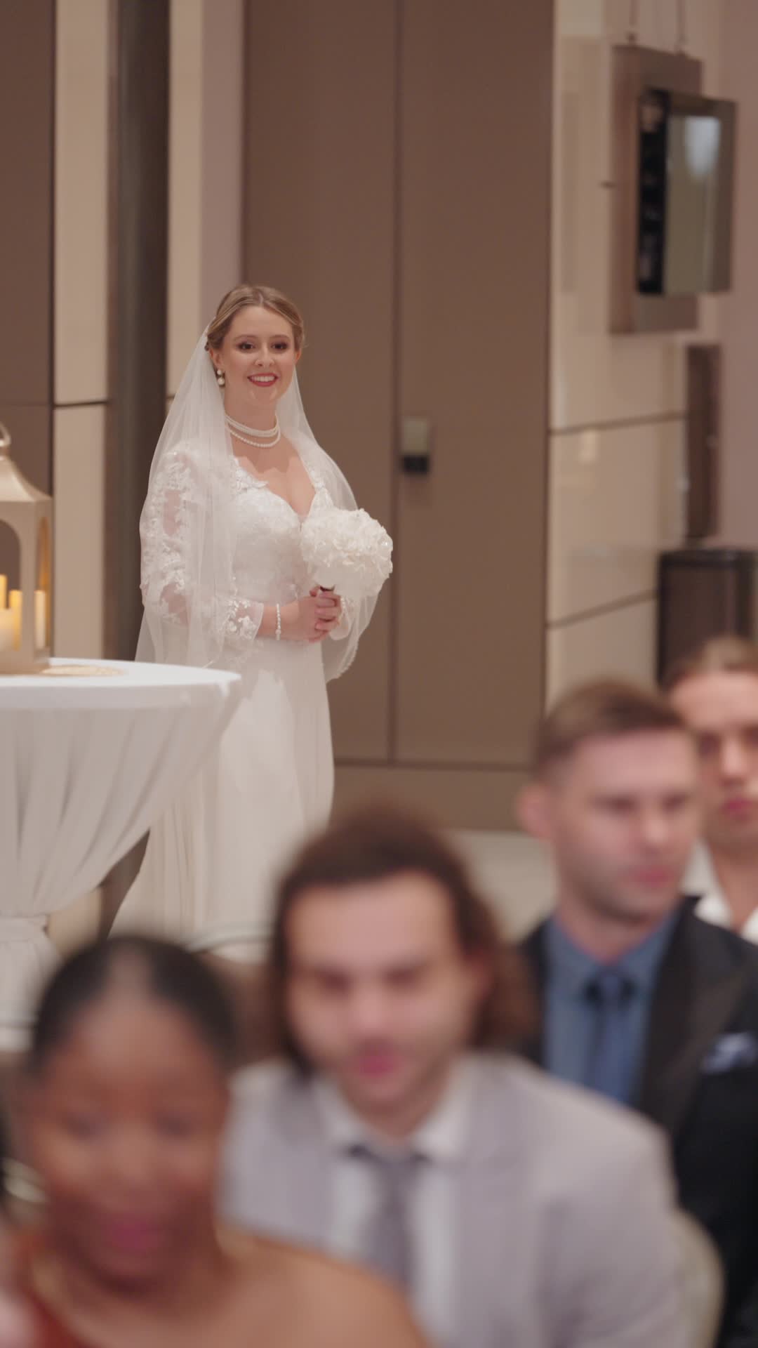 Episódio 56 de Casamento cancelado, a rainha segue adiante