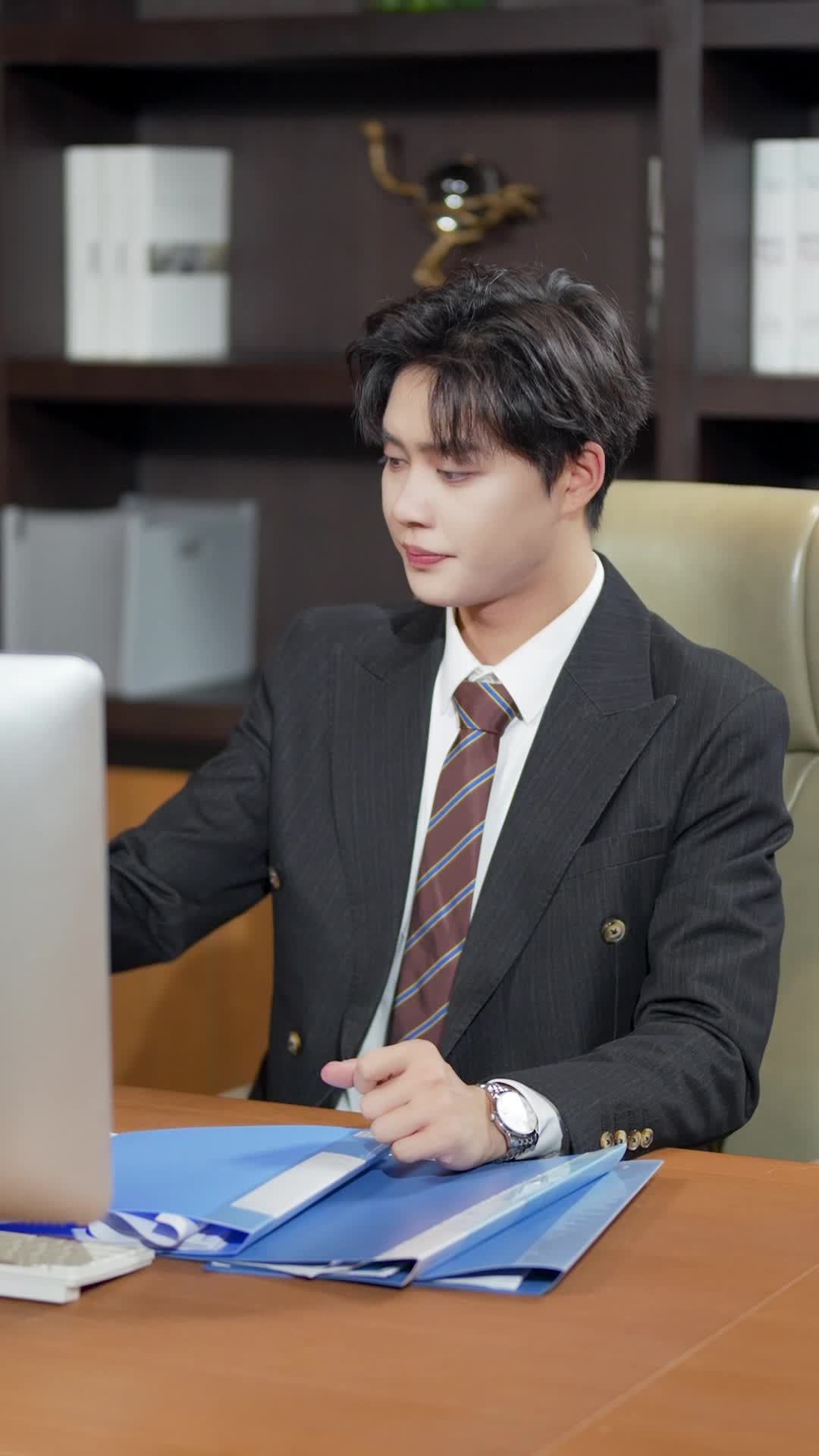 Episódio 25 de CEO, a Senhora tem um Filho Secreto!