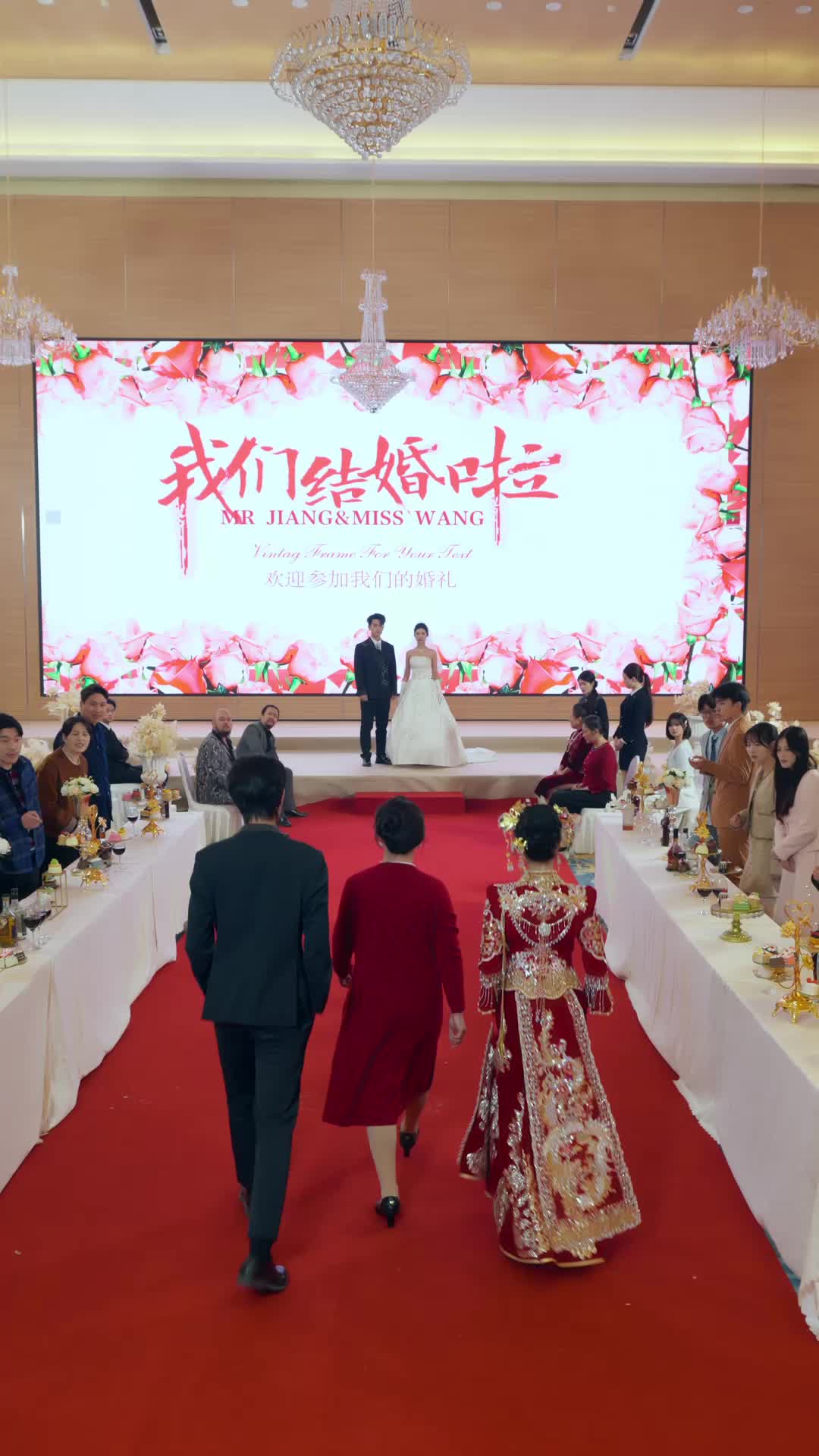 Episódio 45 de Compradora de Esperma Errada, Casamento Certo