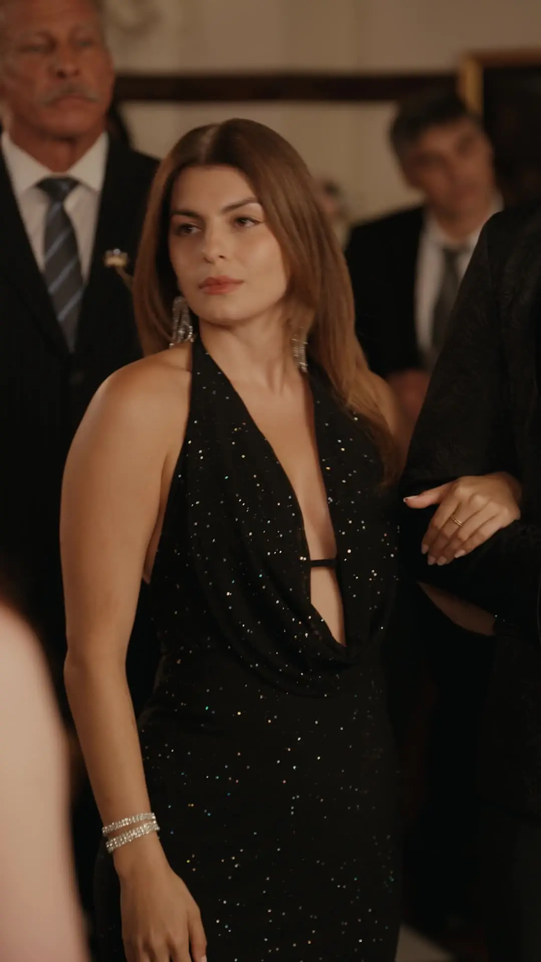 Episódio 10 de De Amante Secreta a Rainha da Máfia