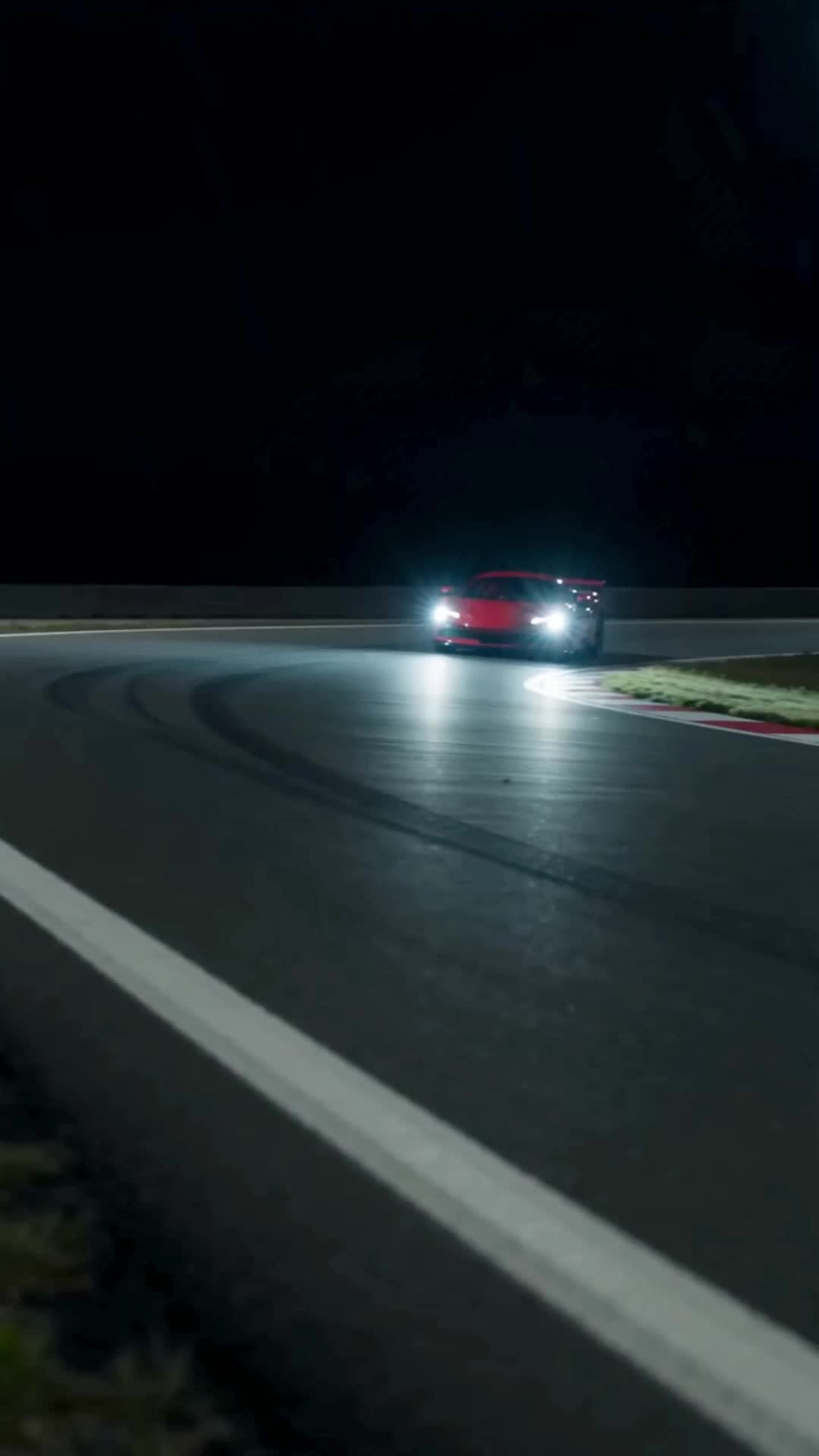 Episódio 42 de Dei um "T-bone" no meu rival da F1