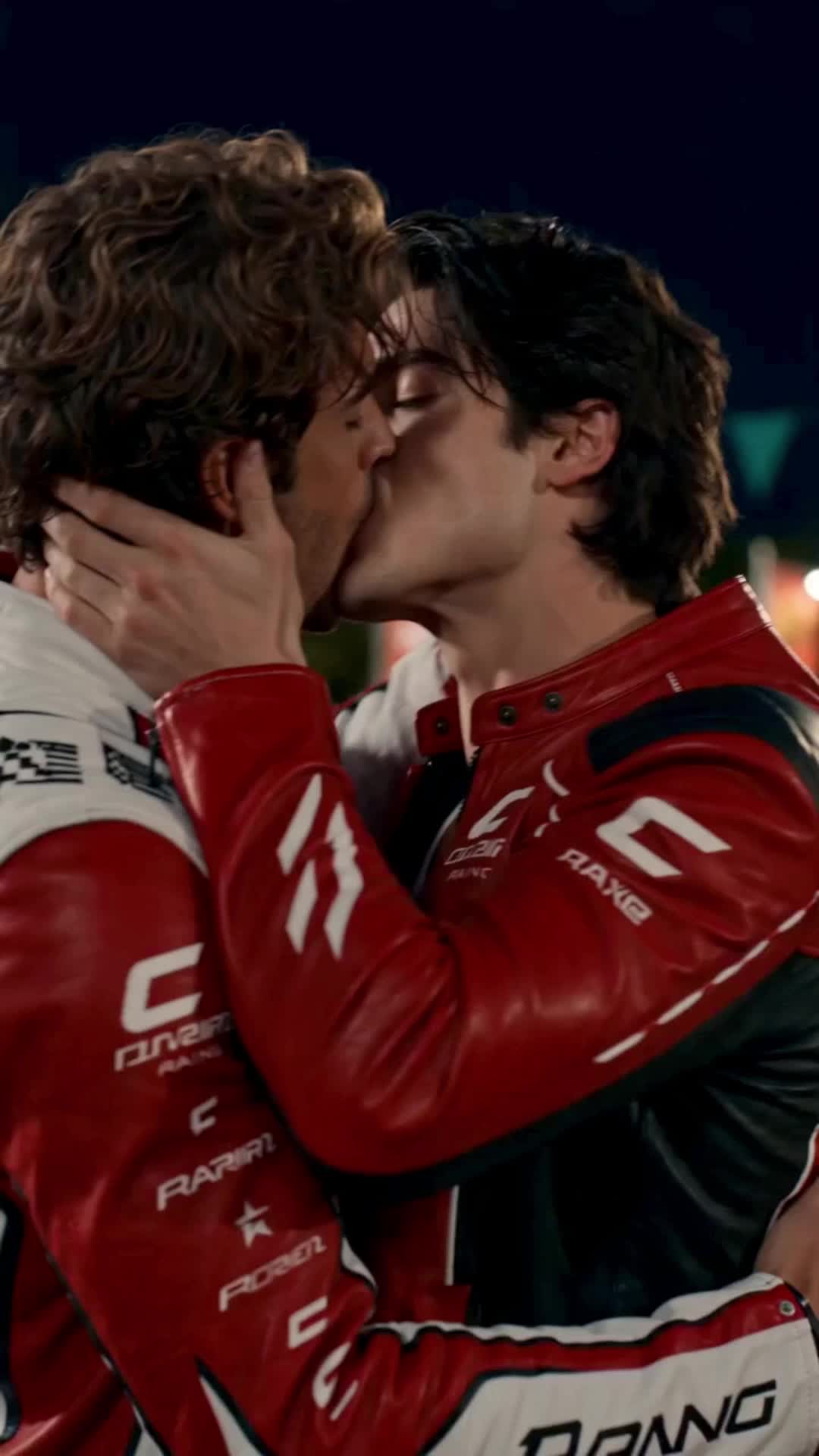 Episódio 44 de Dei um "T-bone" no meu rival da F1