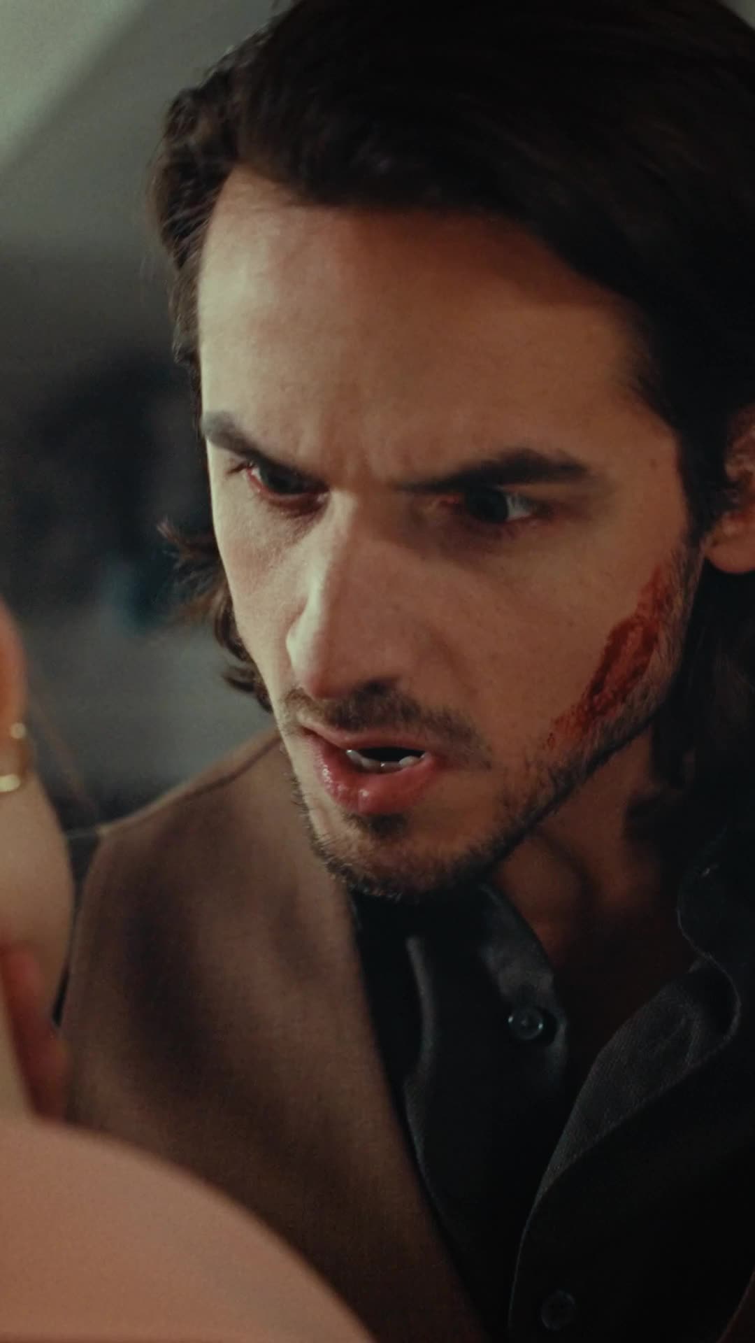 Episódio 72 de Desejada por Dois: o Vampiro e o Caçador