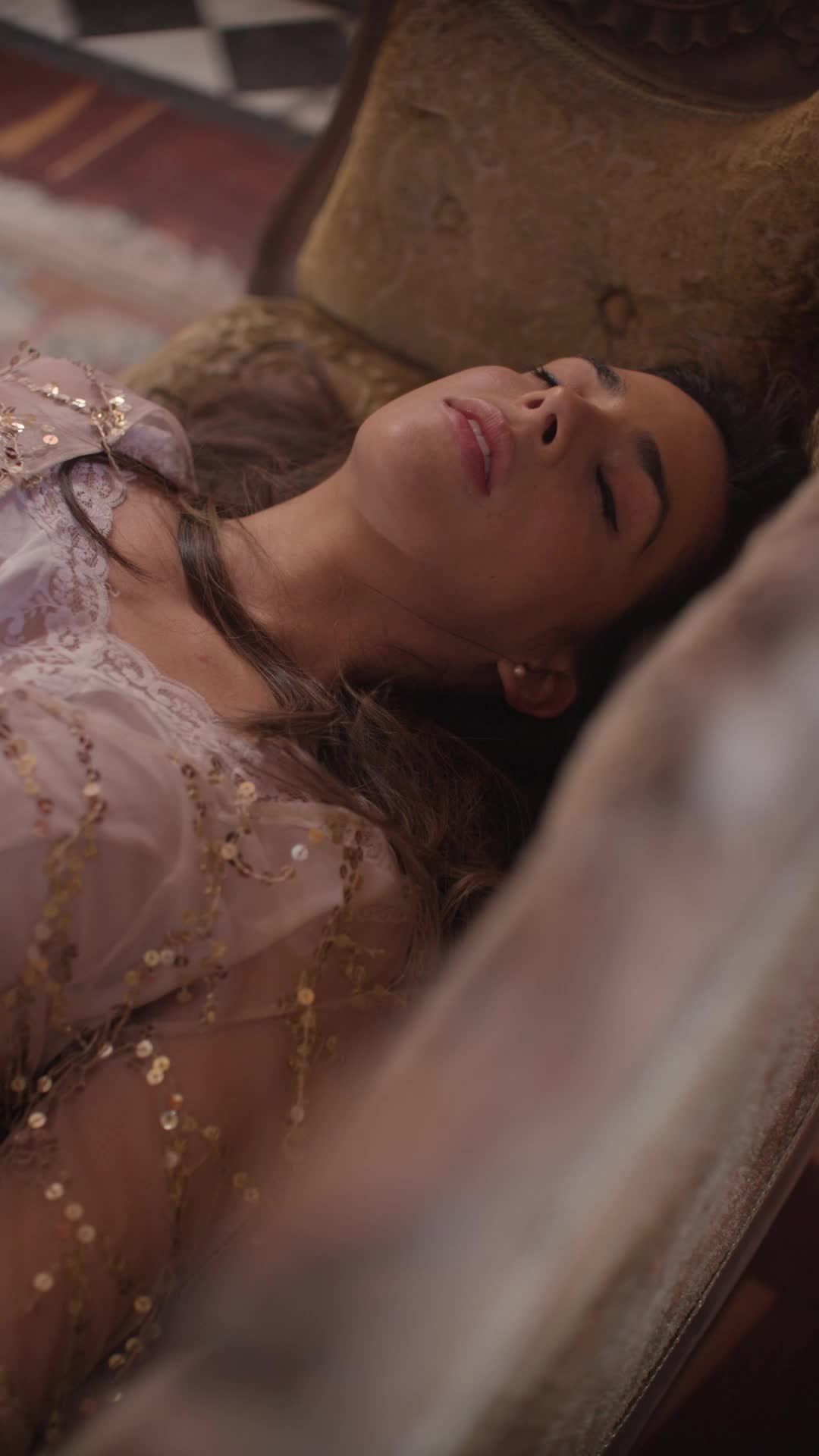 Episódio 45 de Destinada ao meu Alfa Proibido