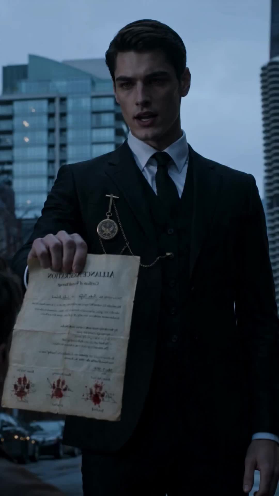 Episódio 15 de Destruir Minha Linhagem de Lobo Prateado? Então Casarei com um Alfa Supremo