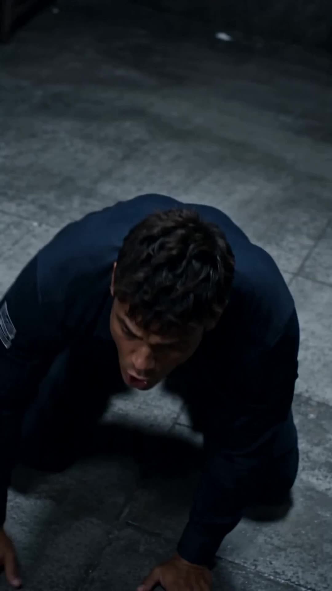 Episódio 23 de Destruir Minha Linhagem de Lobo Prateado? Então Casarei com um Alfa Supremo