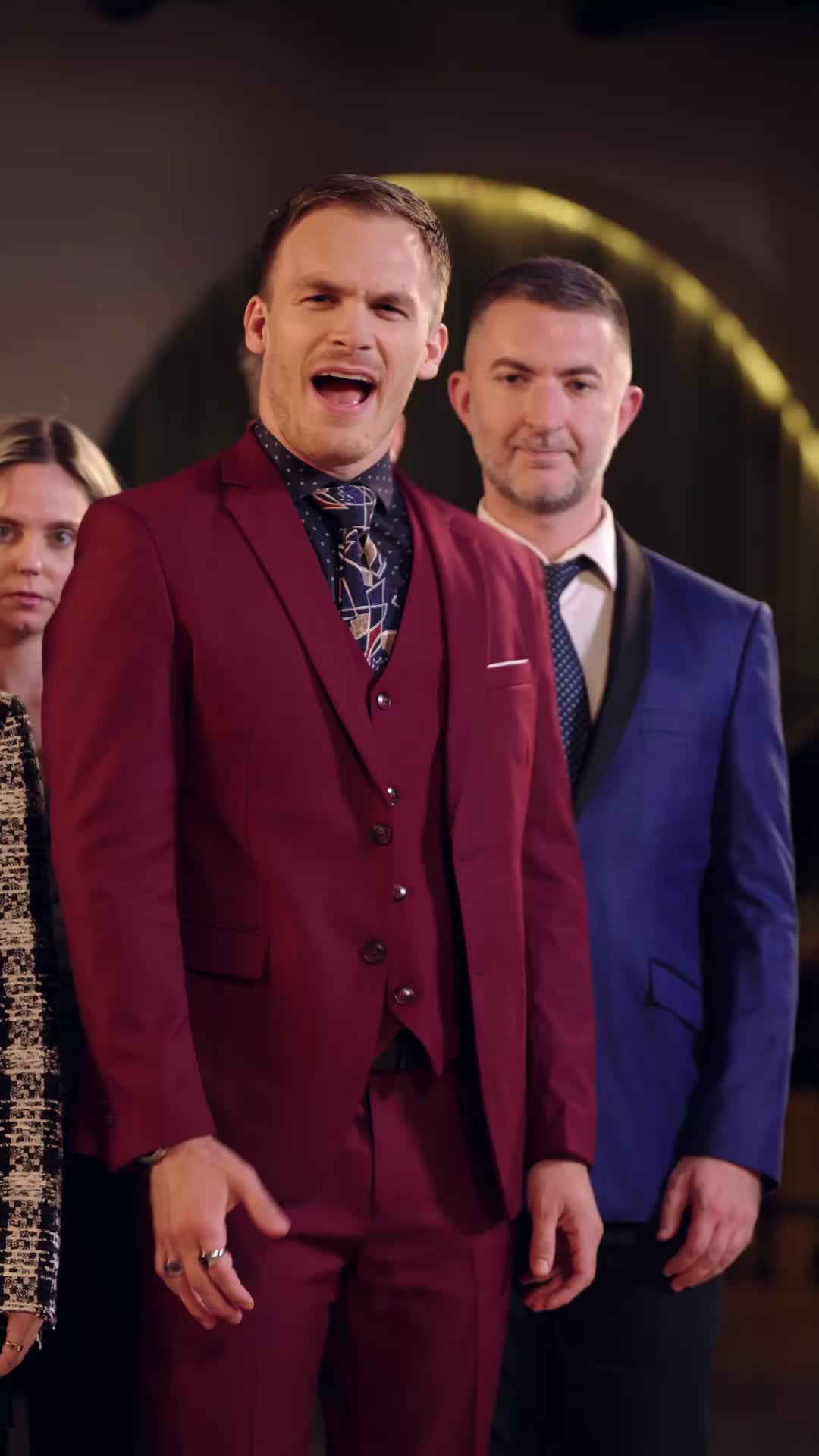 Episódio 14 de Dinheiro, Robôs e um Feliz 4 de Julho