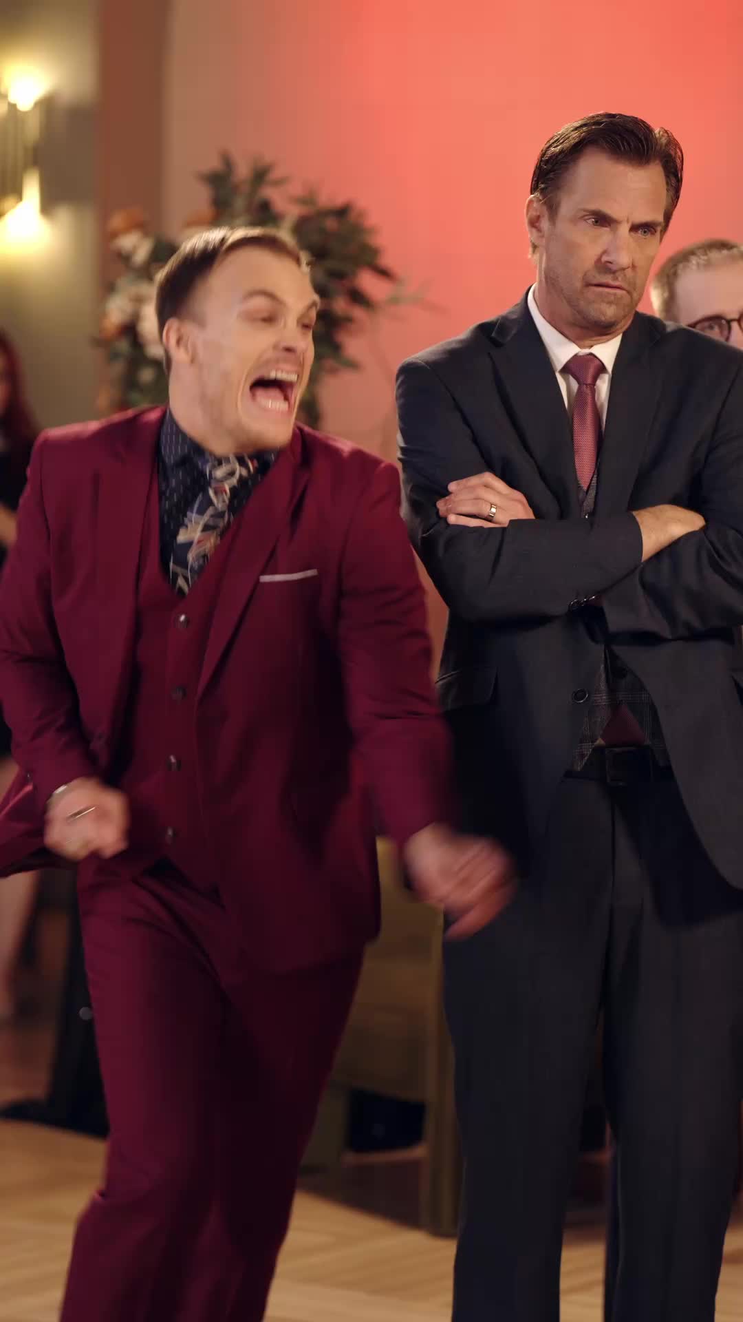 Episódio 38 de Dinheiro, Robôs e um Feliz 4 de Julho