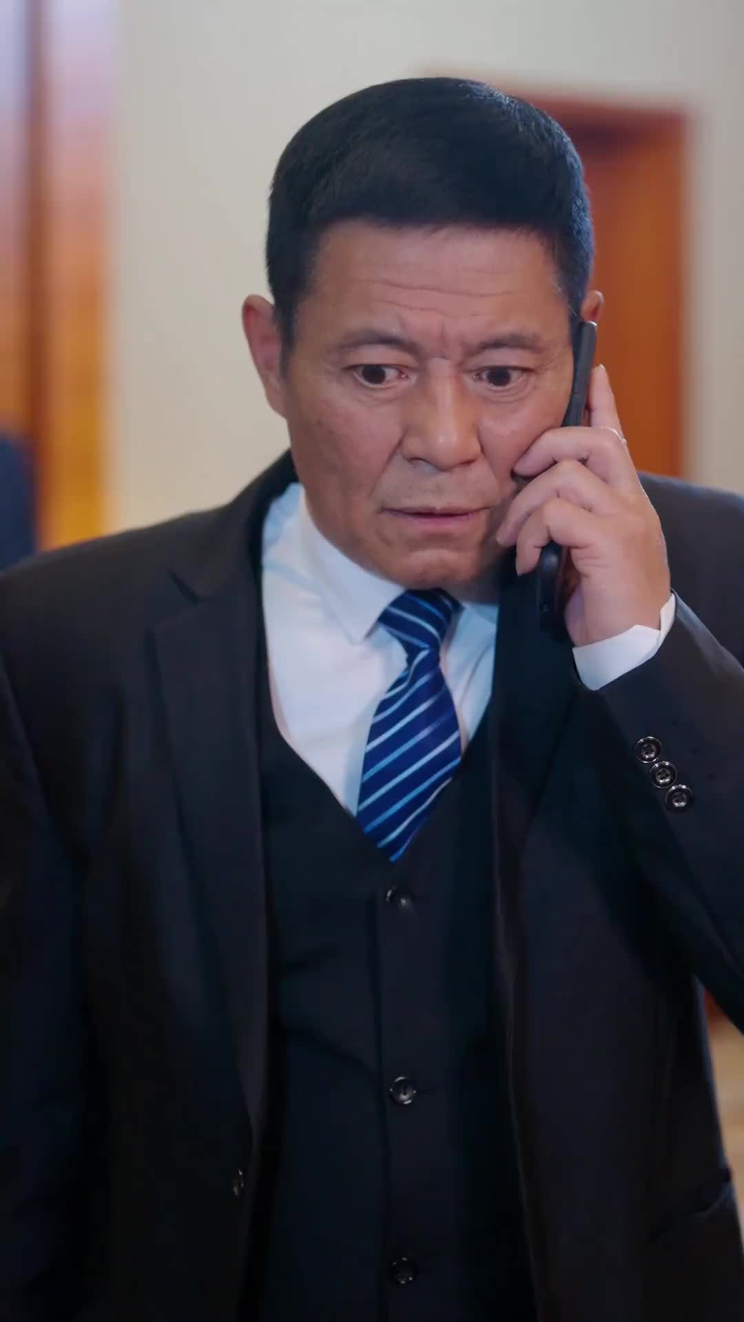 Episódio 35 de Divorciada e Desejada! Meu Trio de Pretendentes de Elite