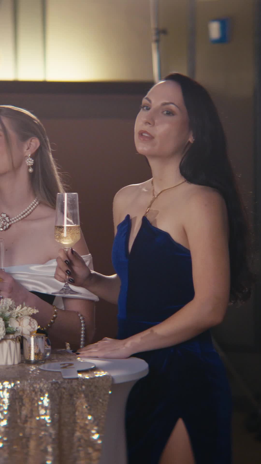 Episódio 10 de Domando O Tio Bilionário Do Meu Ex