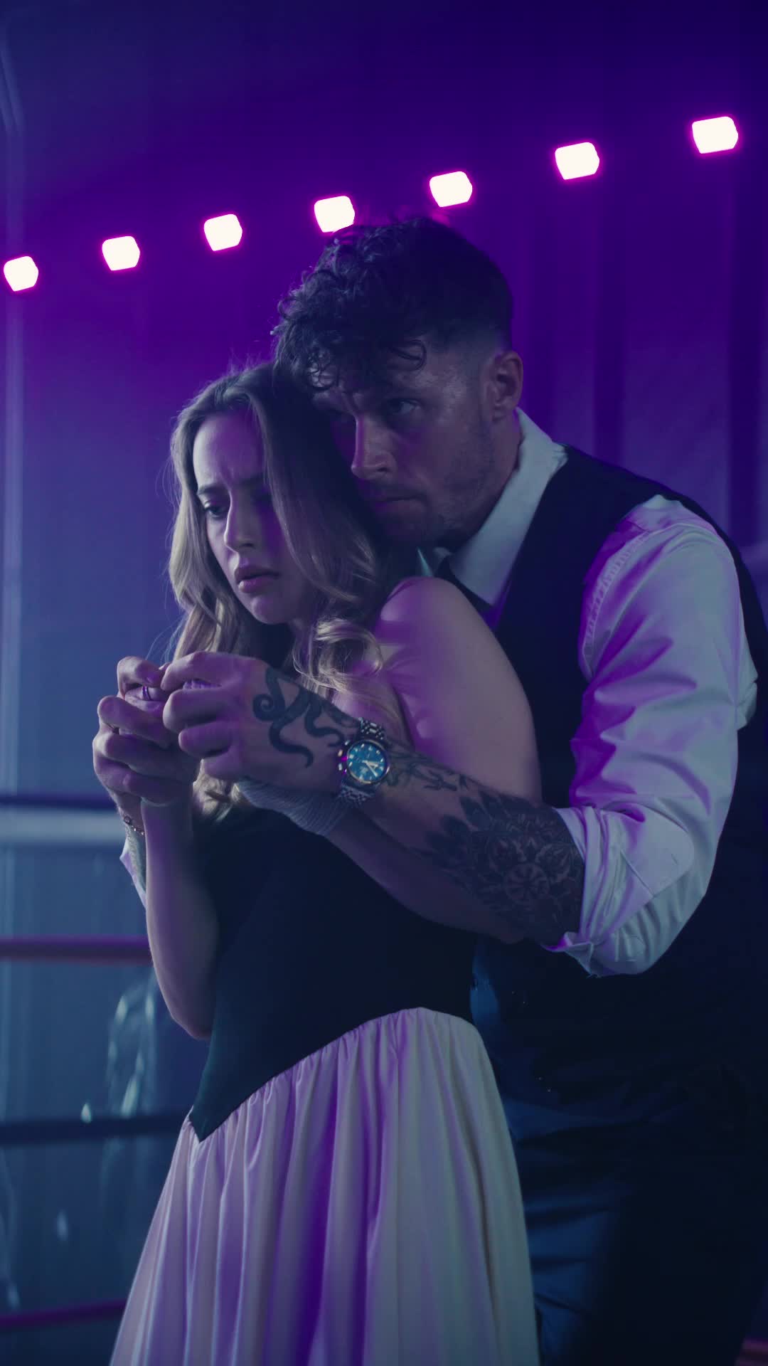 Episódio 42 de Domando O Tio Bilionário Do Meu Ex