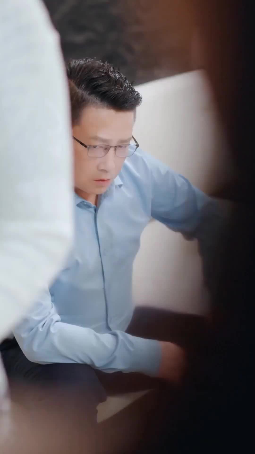 Episódio 60 de Dormir com um CEO Após a Traição do Noivo