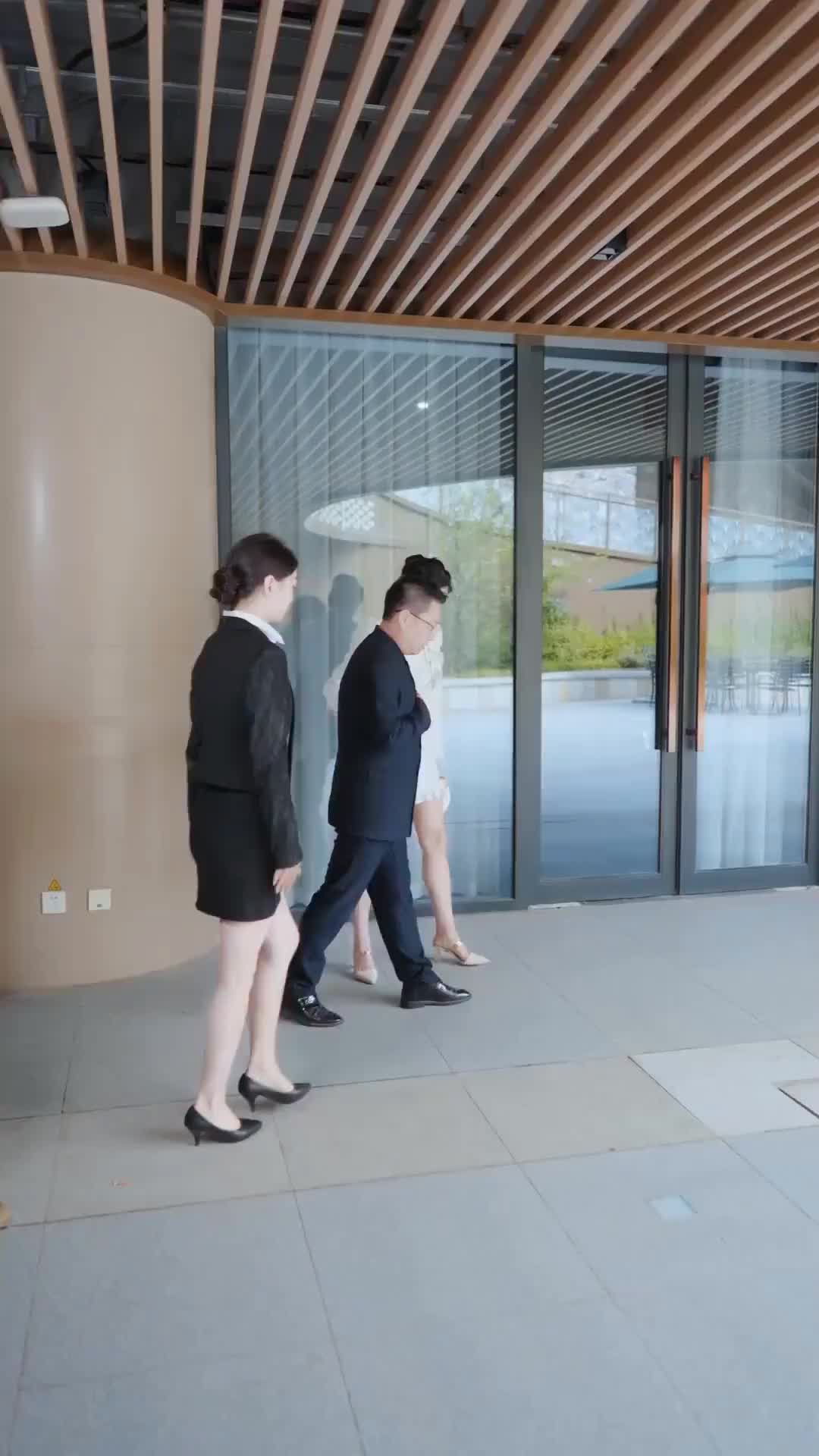 Episódio 99 de Dormir com um CEO Após a Traição do Noivo