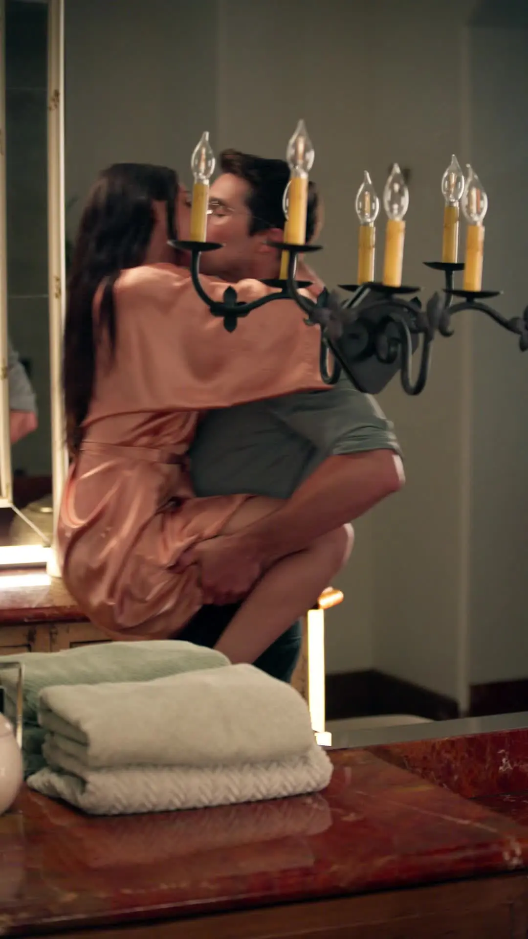 Episódio 42 de Duas Vezes Esposa do Sr. Grant