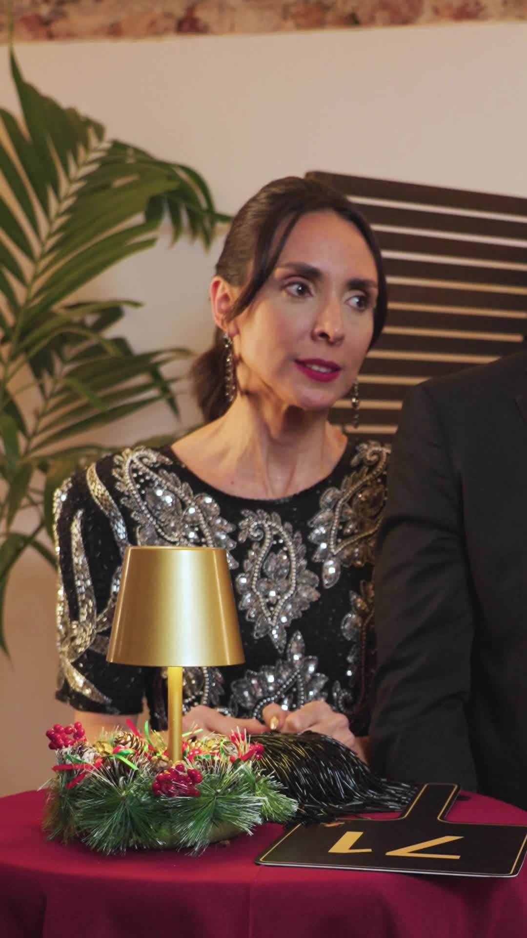 Episódio 63 de Encontrei Um Marido Bilionário E Sem-Teto Para o Natal