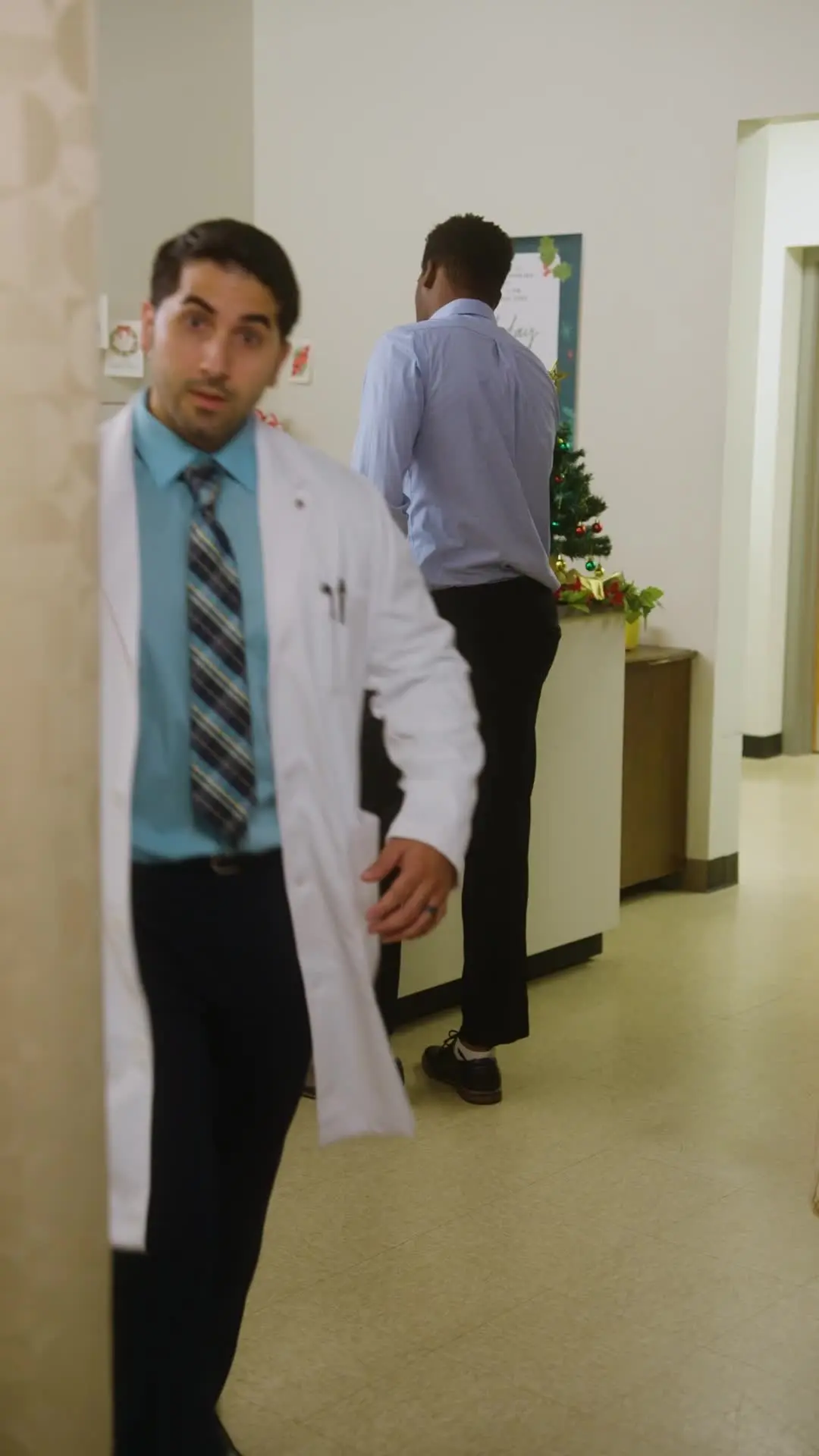 Episódio 51 de Encontrei um Marido Multimilionário Sem-teto para o Natal